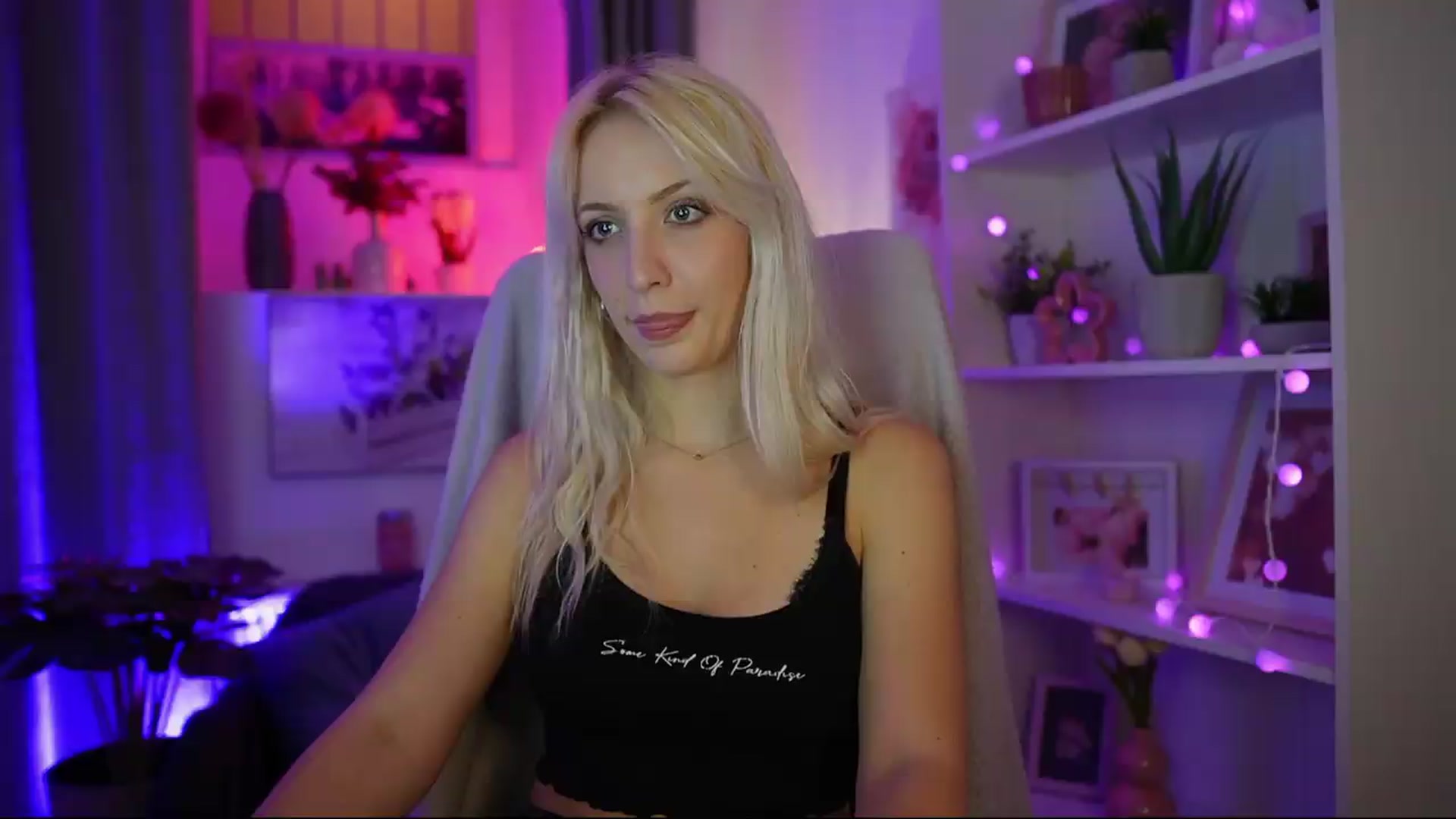 Gallery image thumbnail from Lucy_Cutie's myfreecams stream on, 07/28/2026, 20:15 image 9 of 20