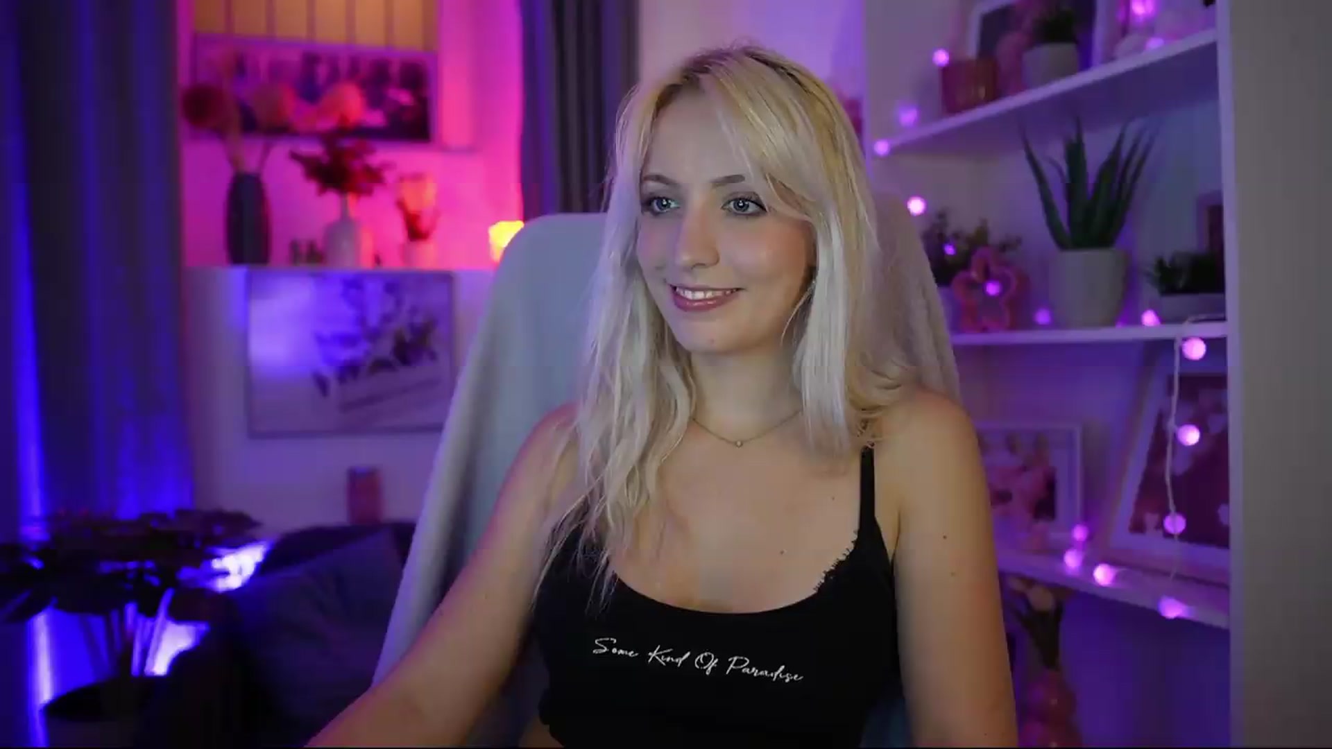 Gallery image thumbnail from Lucy_Cutie's myfreecams stream on, 07/28/2026, 22:44 image 11 of 20