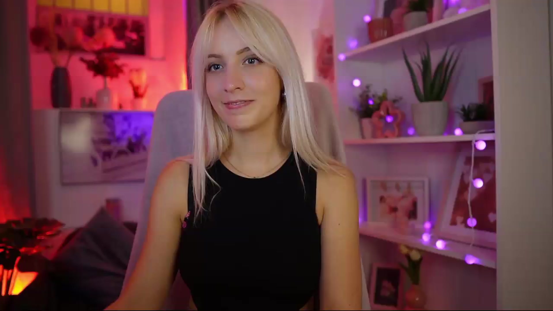 Gallery image thumbnail from Lucy_Cutie's myfreecams stream on, 08/09/2026, 18:42 image 20 of 20