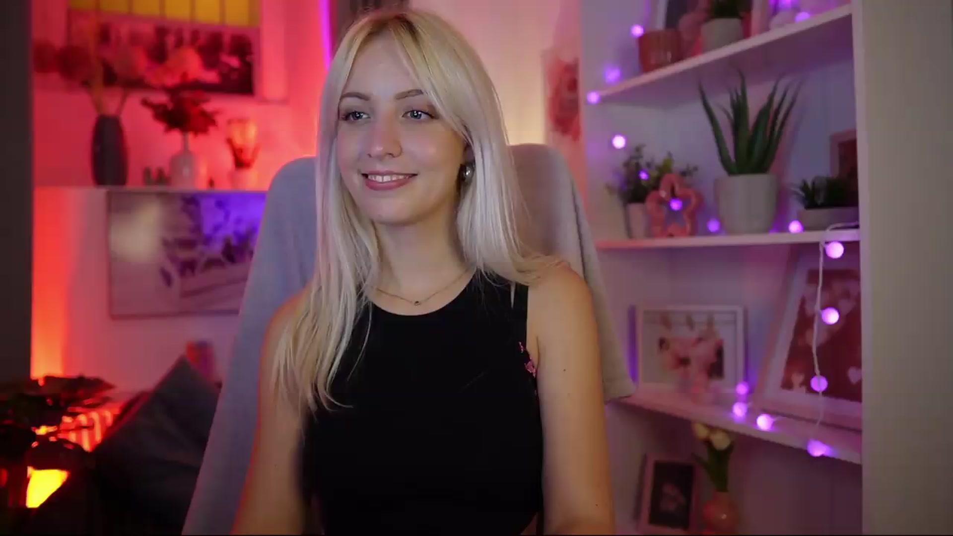 Gallery image thumbnail from Lucy_Cutie's myfreecams stream on, 08/09/2026, 21:24 image 10 of 20