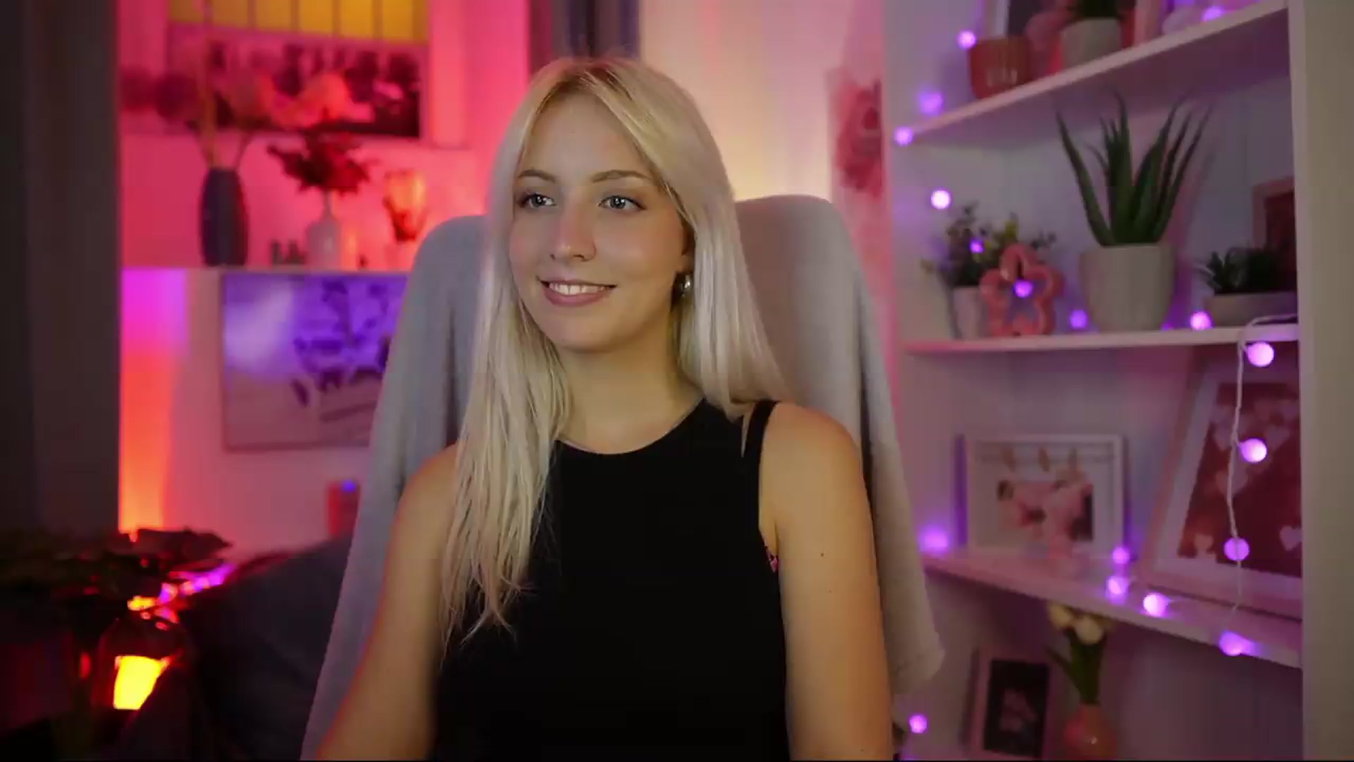 Gallery image thumbnail from Lucy_Cutie's myfreecams stream on, 08/09/2026, 23:45 image 6 of 20