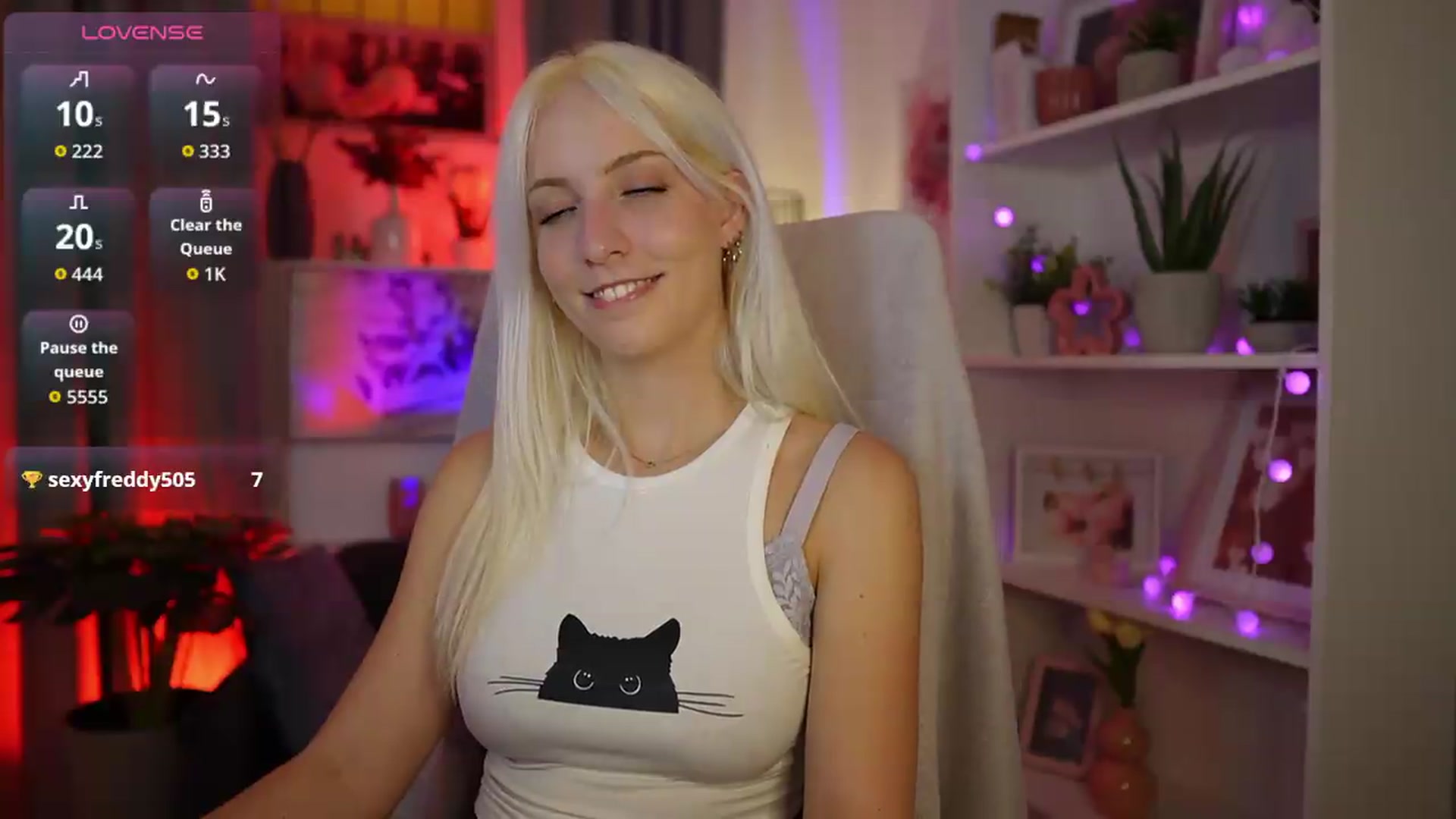 Gallery image thumbnail from Lucy_Cutie's myfreecams stream on, 08/19/2026, 20:38 image 4 of 20