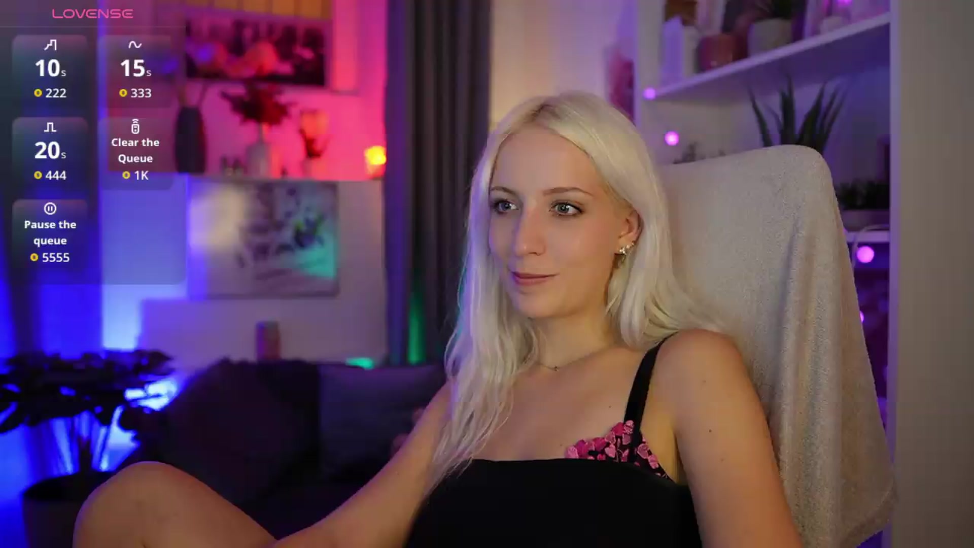 Gallery image thumbnail from Lucy_Cutie's myfreecams stream on, 09/01/2026, 19:15 image 16 of 20