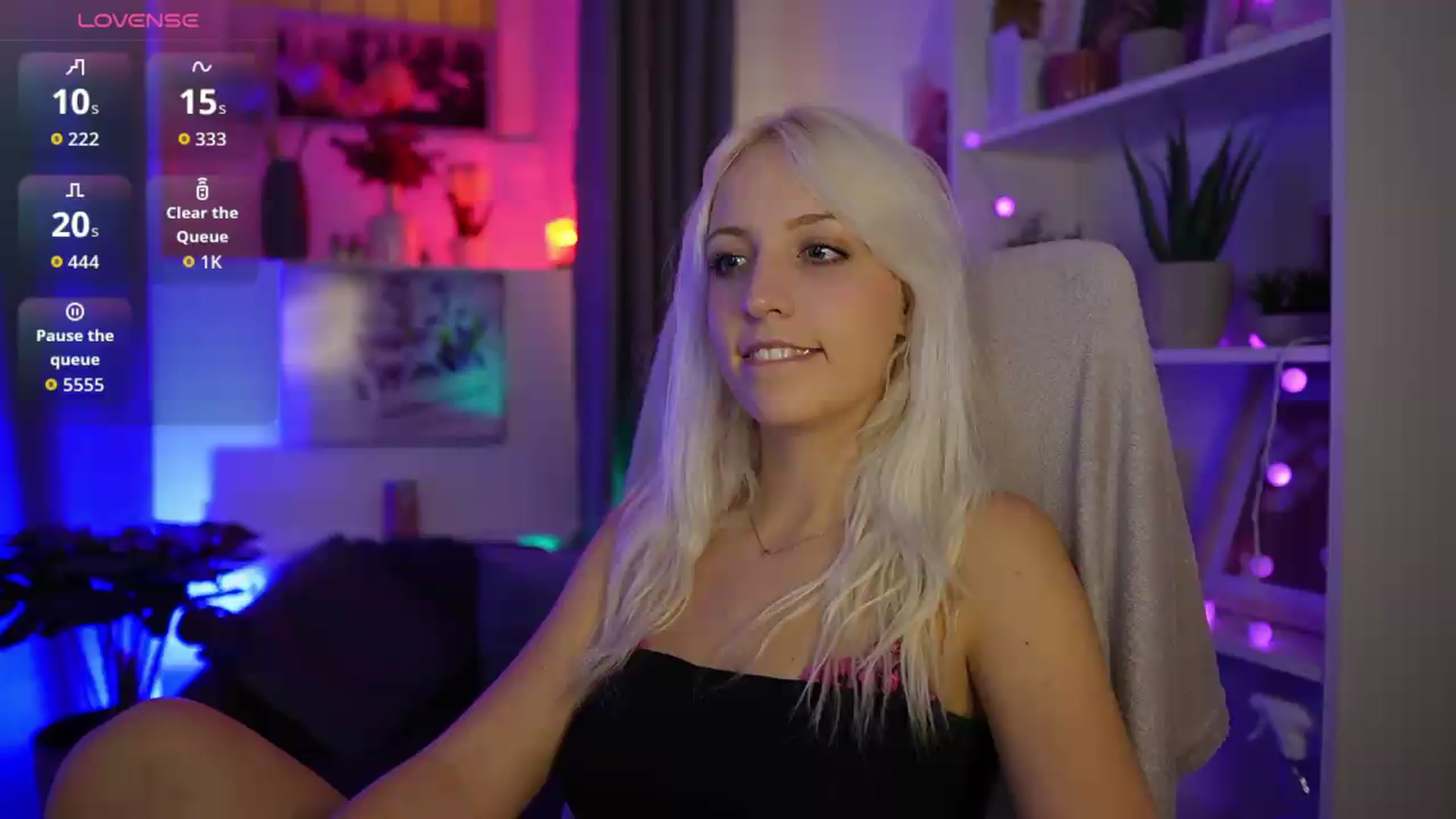 Gallery image thumbnail from Lucy_Cutie's myfreecams stream on, 09/01/2026, 19:15 image 10 of 20