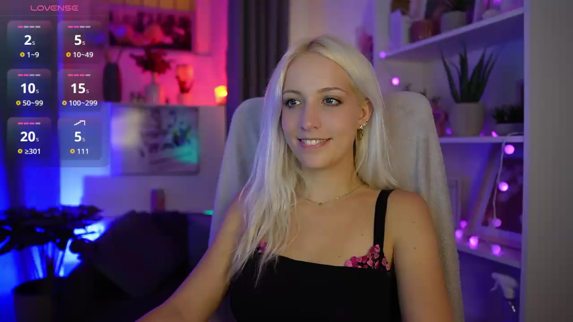 Gallery image thumbnail from Lucy_Cutie's myfreecams stream on, 09/01/2026, 19:15 image 13 of 20