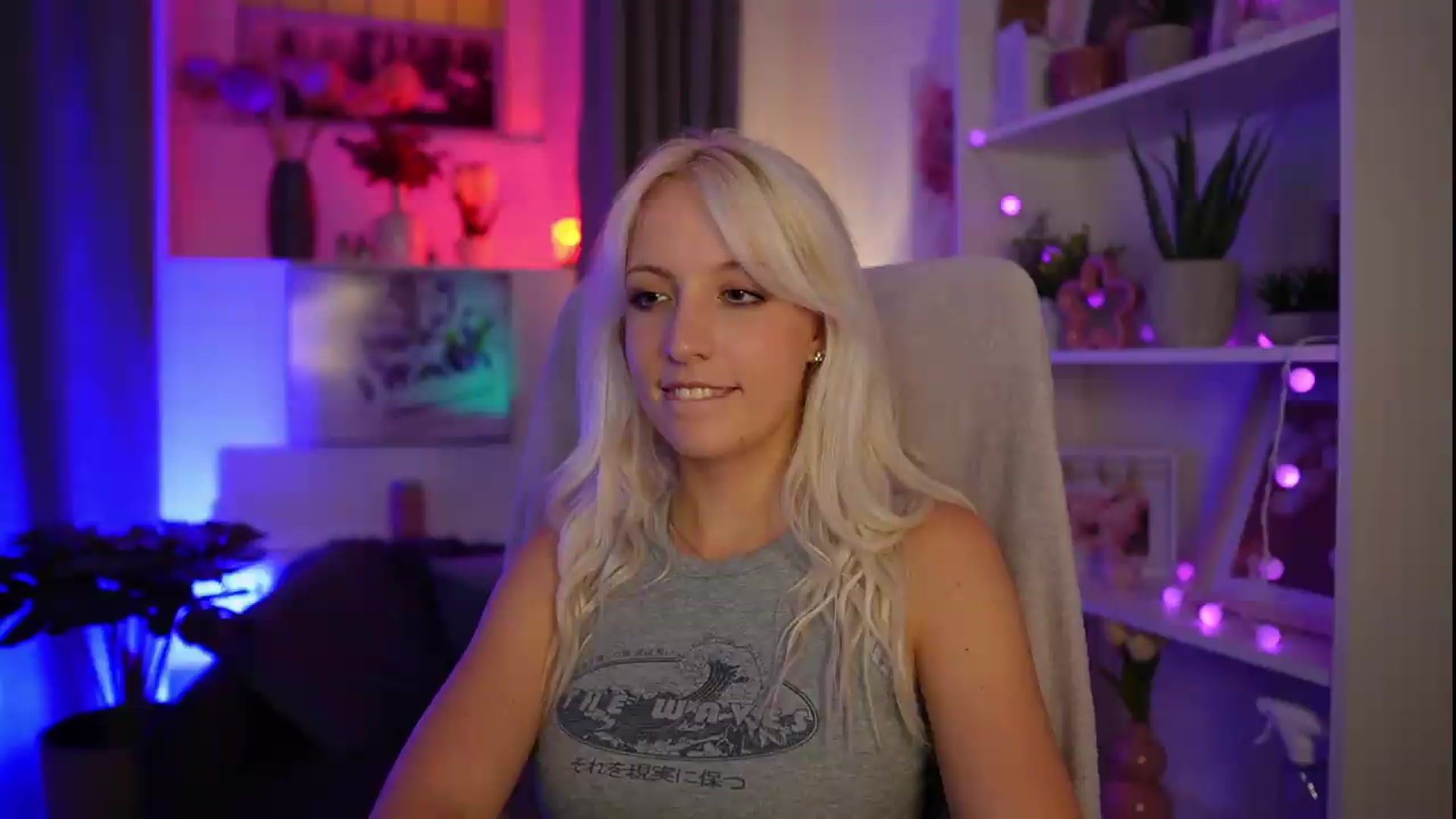 Gallery image thumbnail from Lucy_Cutie's myfreecams stream on, 09/02/2026, 22:42 image 9 of 20