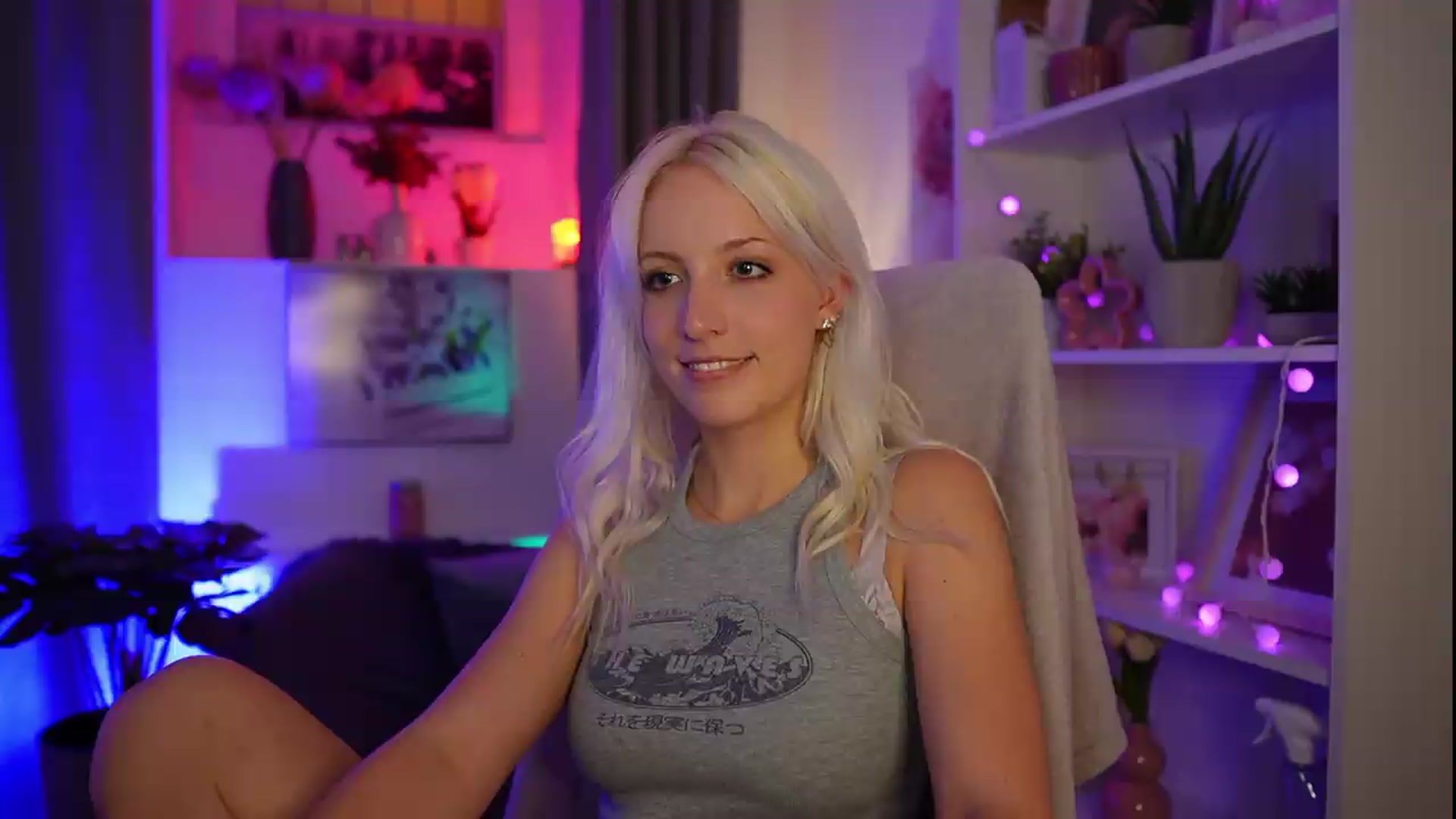 Gallery image thumbnail from Lucy_Cutie's myfreecams stream on, 09/02/2026, 22:42 image 18 of 20