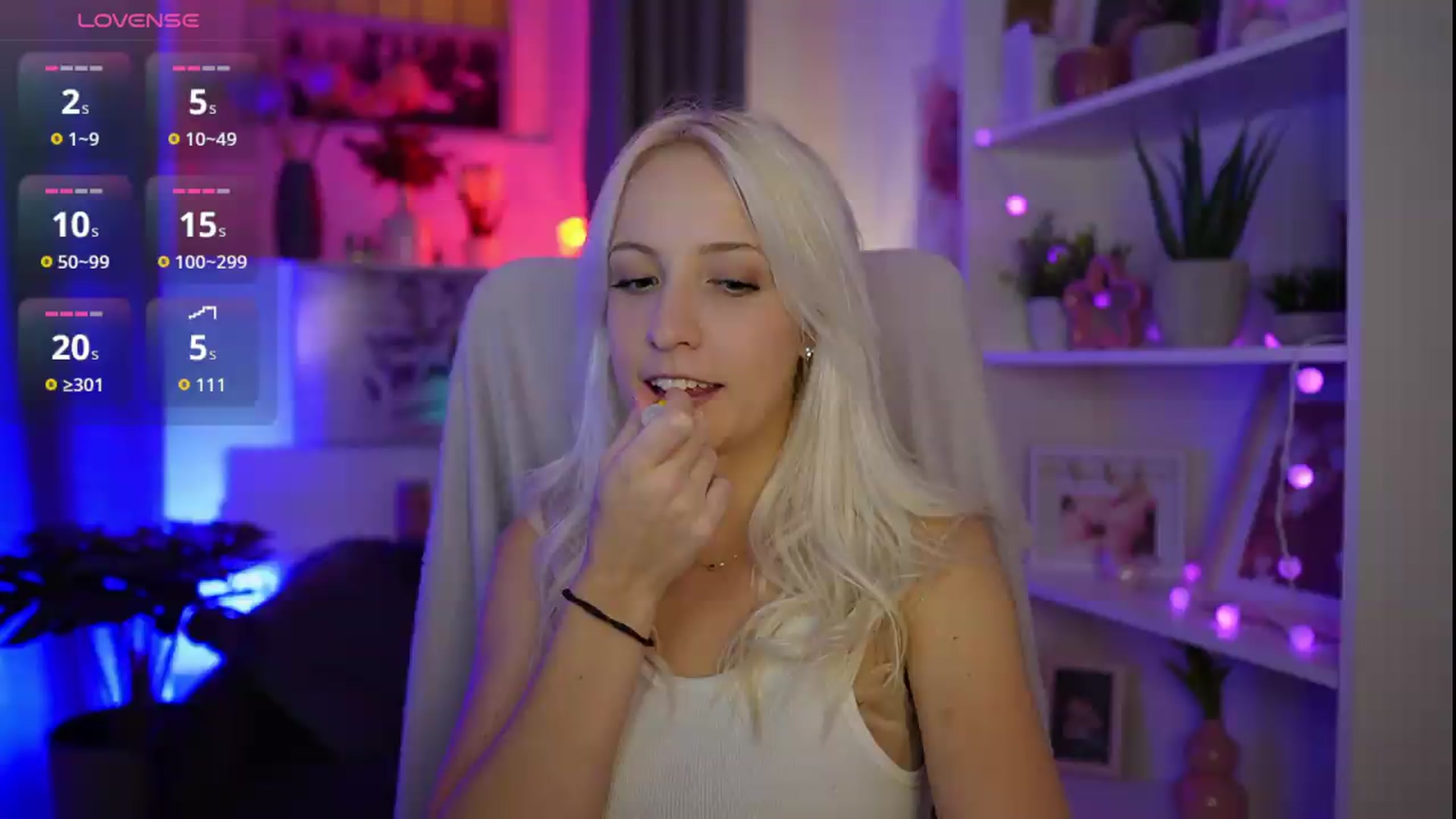 Gallery image thumbnail from Lucy_Cutie's myfreecams stream on, 09/05/2026, 18:42 image 19 of 20