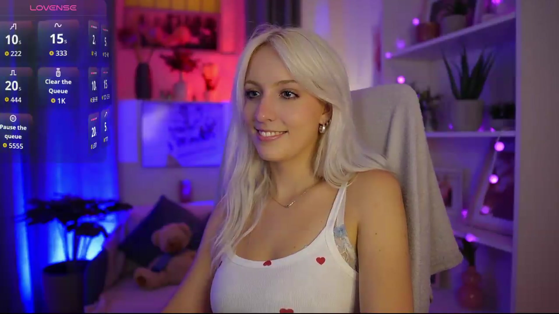 Gallery image thumbnail from Lucy_Cutie's myfreecams stream on, 09/20/2026, 18:38 image 3 of 20