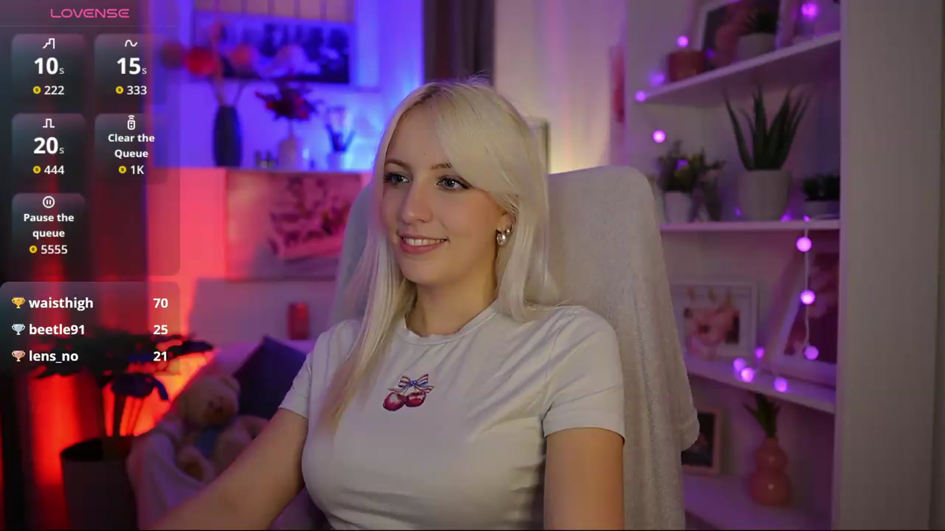 Gallery image thumbnail from Lucy_Cutie's myfreecams stream on, 09/24/2026, 21:08 image 7 of 20