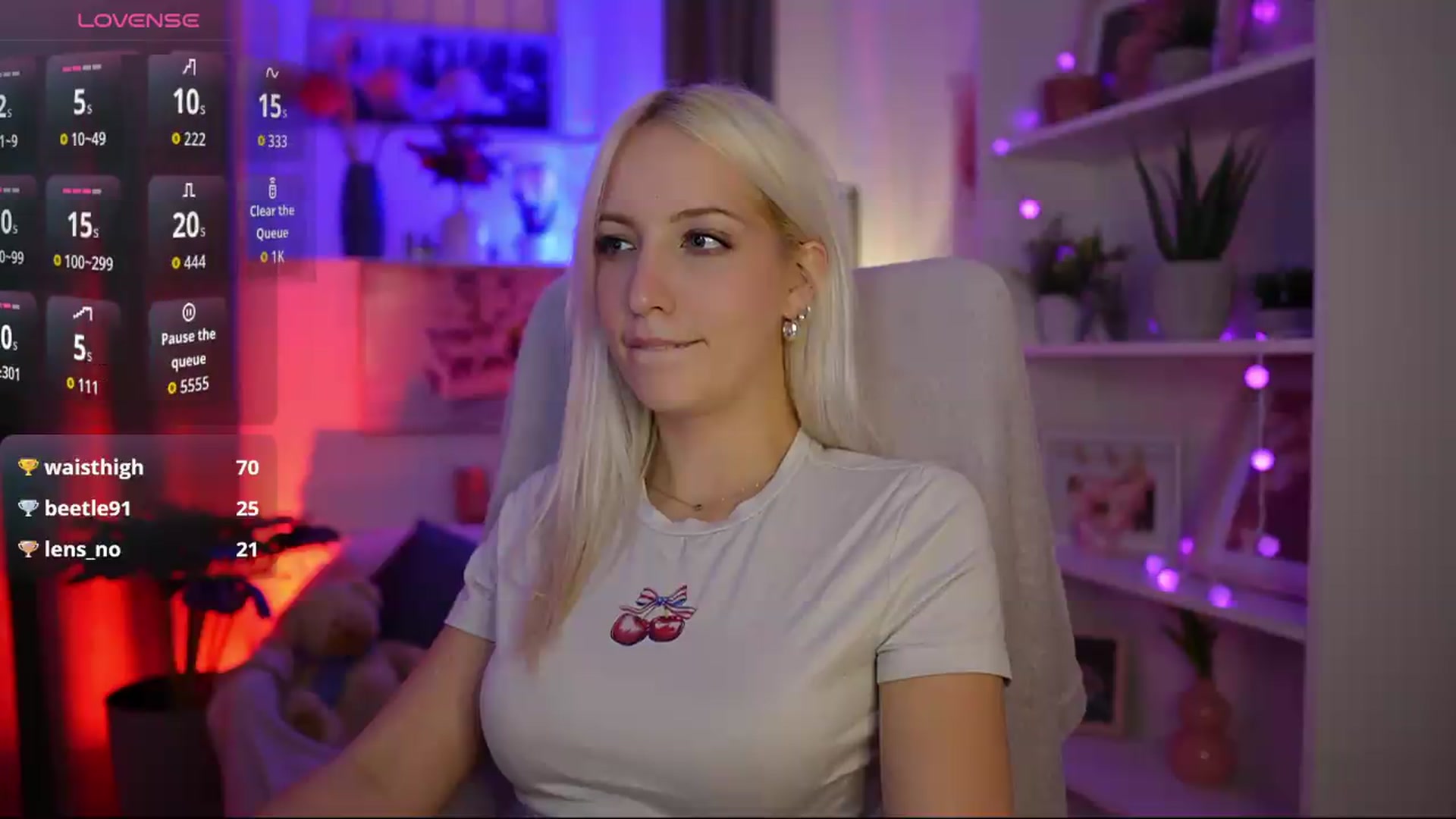 Gallery image thumbnail from Lucy_Cutie's myfreecams stream on, 09/24/2026, 21:08 image 16 of 20