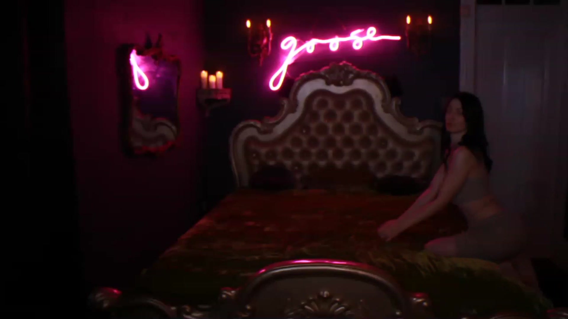 Gallery image thumbnail from Lucy_Goose's myfreecams stream on, 01/21/2023, 05:05 image 8 of 20