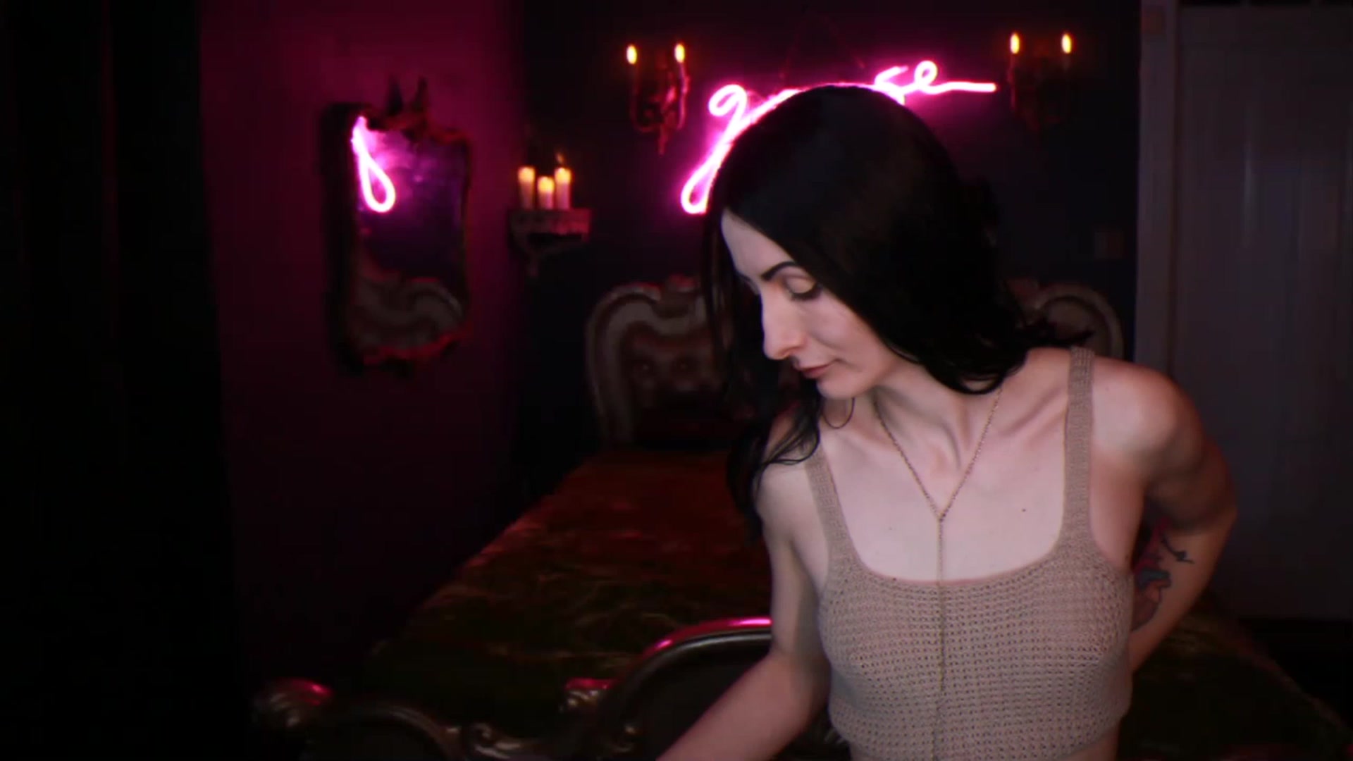 Gallery image thumbnail from Lucy_Goose's myfreecams stream on, 01/21/2023, 05:05 image 5 of 20