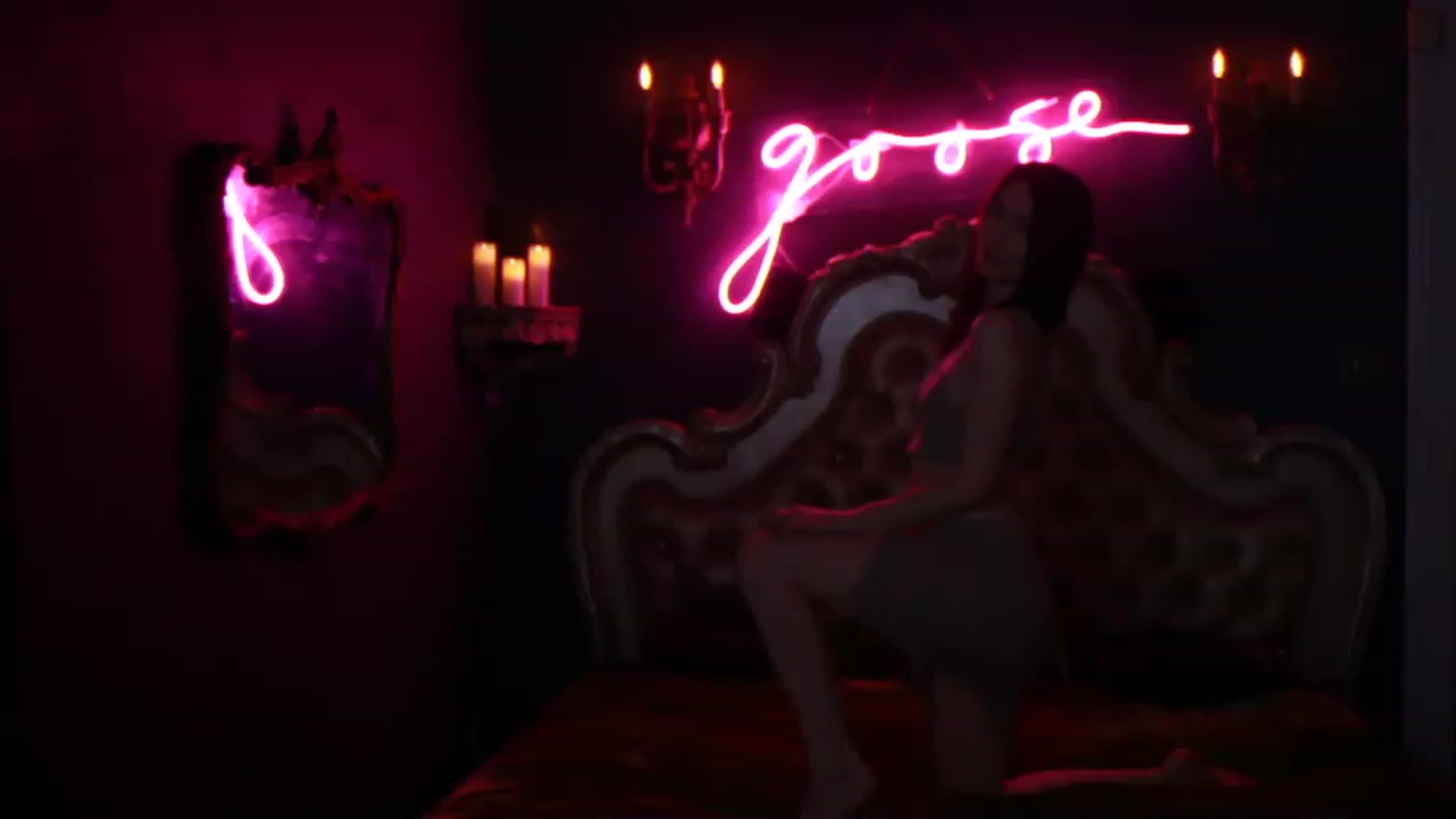 Gallery image thumbnail from Lucy_Goose's myfreecams stream on, 01/21/2023, 05:34 image 10 of 20