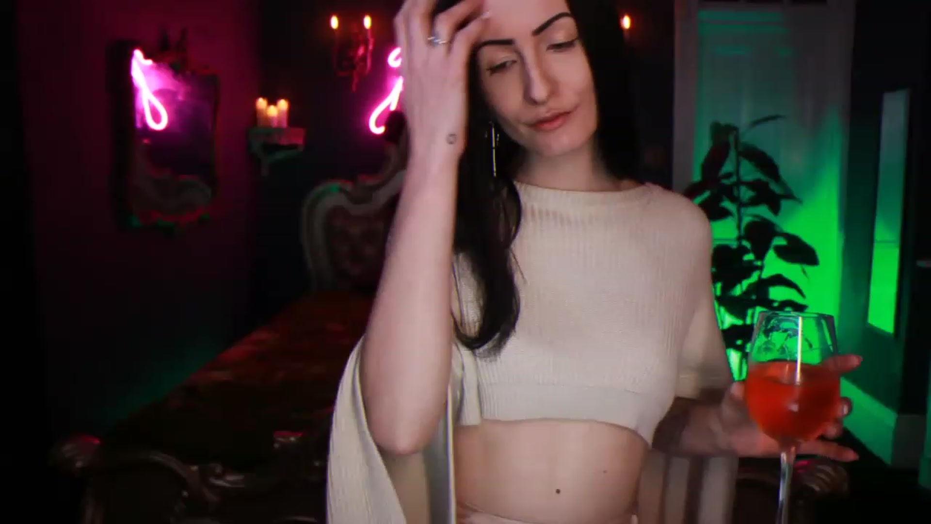 Gallery image thumbnail from Lucy_Goose's myfreecams stream on, 02/04/2023, 05:29 image 2 of 20