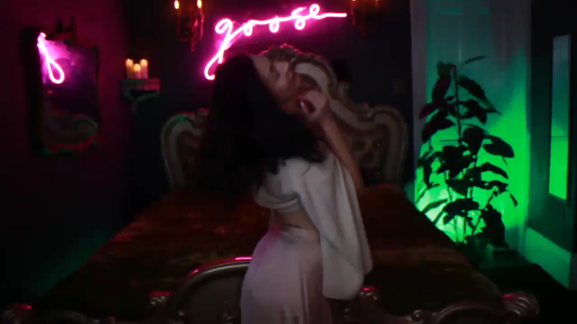 Gallery image thumbnail from Lucy_Goose's myfreecams stream on, 02/04/2023, 08:21 image 7 of 20