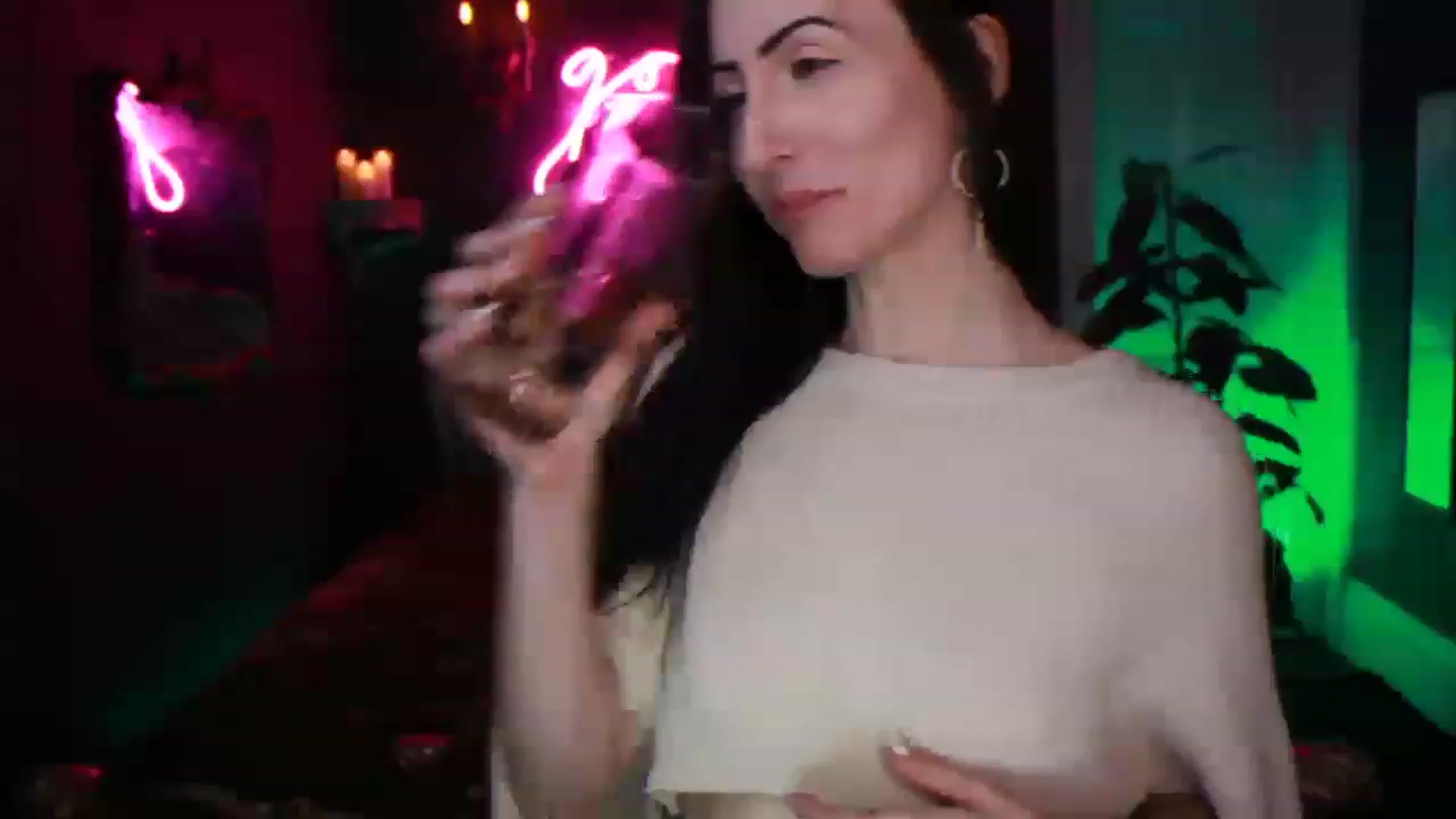 Gallery image thumbnail from Lucy_Goose's myfreecams stream on, 02/04/2023, 08:21 image 1 of 20