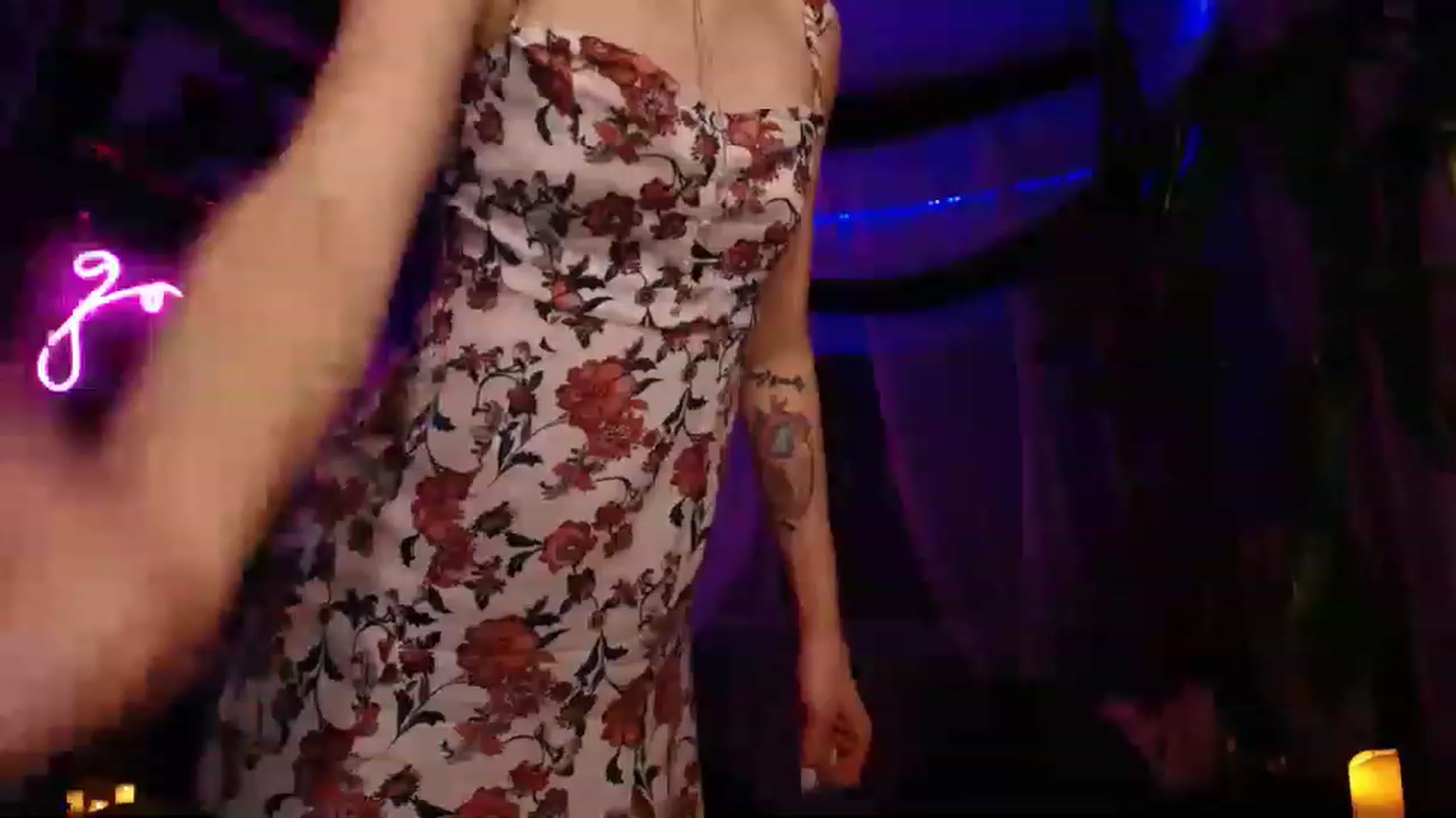 Gallery image thumbnail from Lucy_Goose's myfreecams stream on, 04/08/2023, 07:11 image 14 of 20