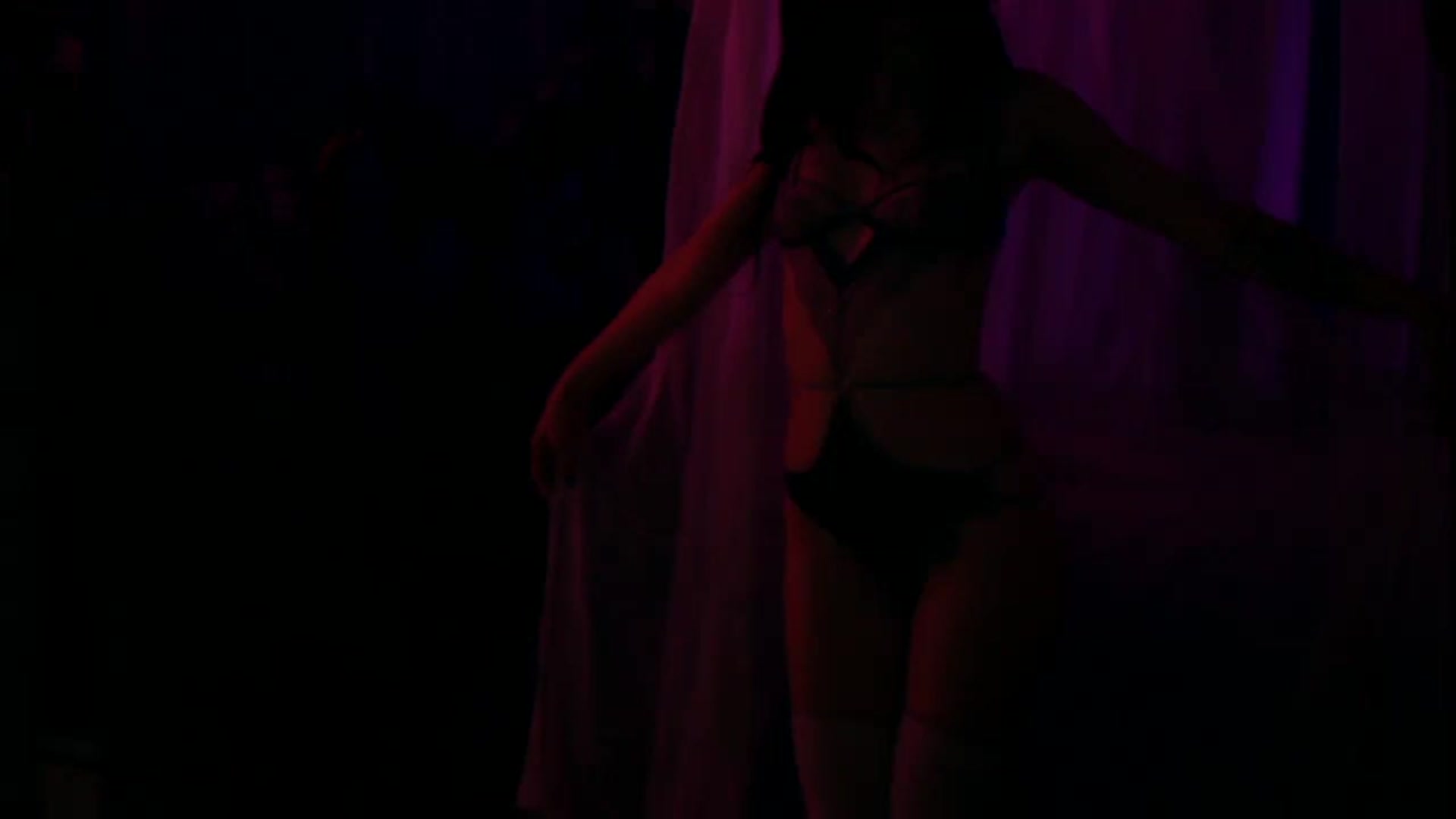 Gallery image thumbnail from Lucy_Goose's myfreecams stream on, 04/23/2023, 05:55 image 1 of 20