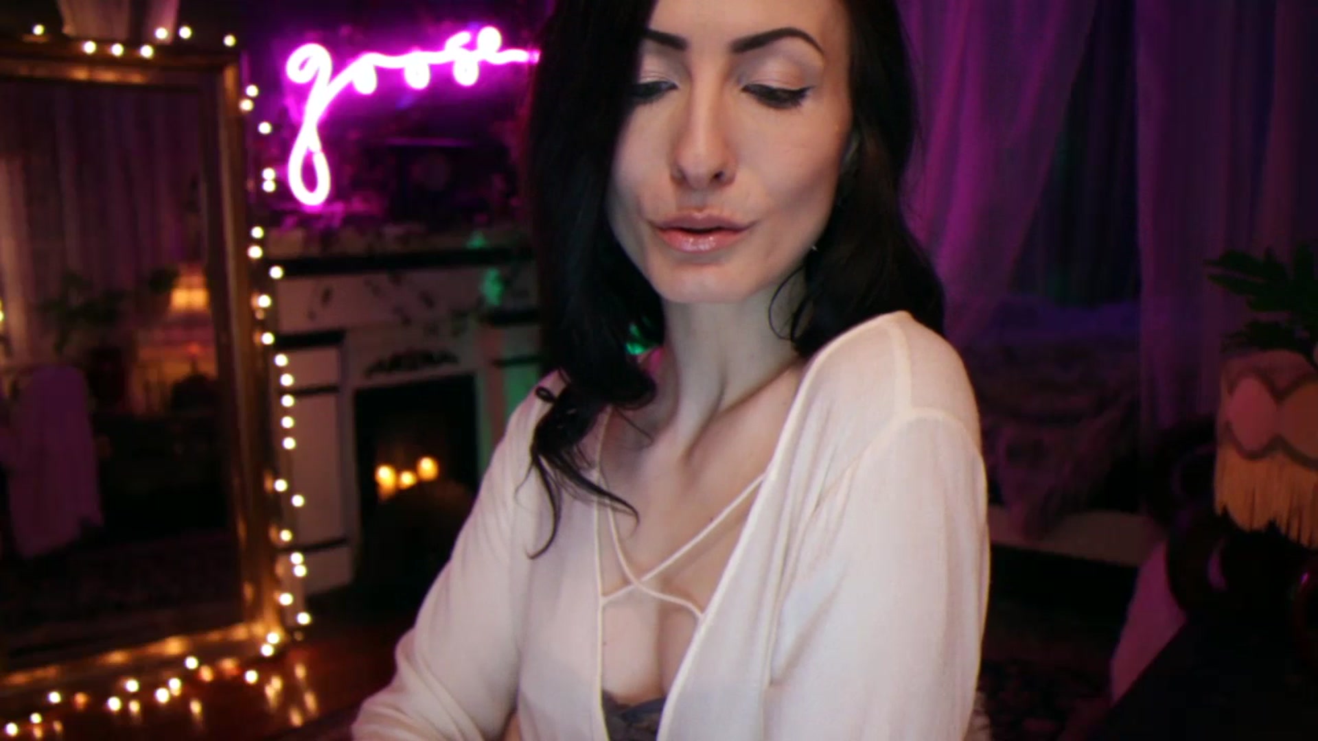 Gallery image thumbnail from Lucy_Goose's myfreecams stream on, 07/01/2023, 04:14 image 19 of 20