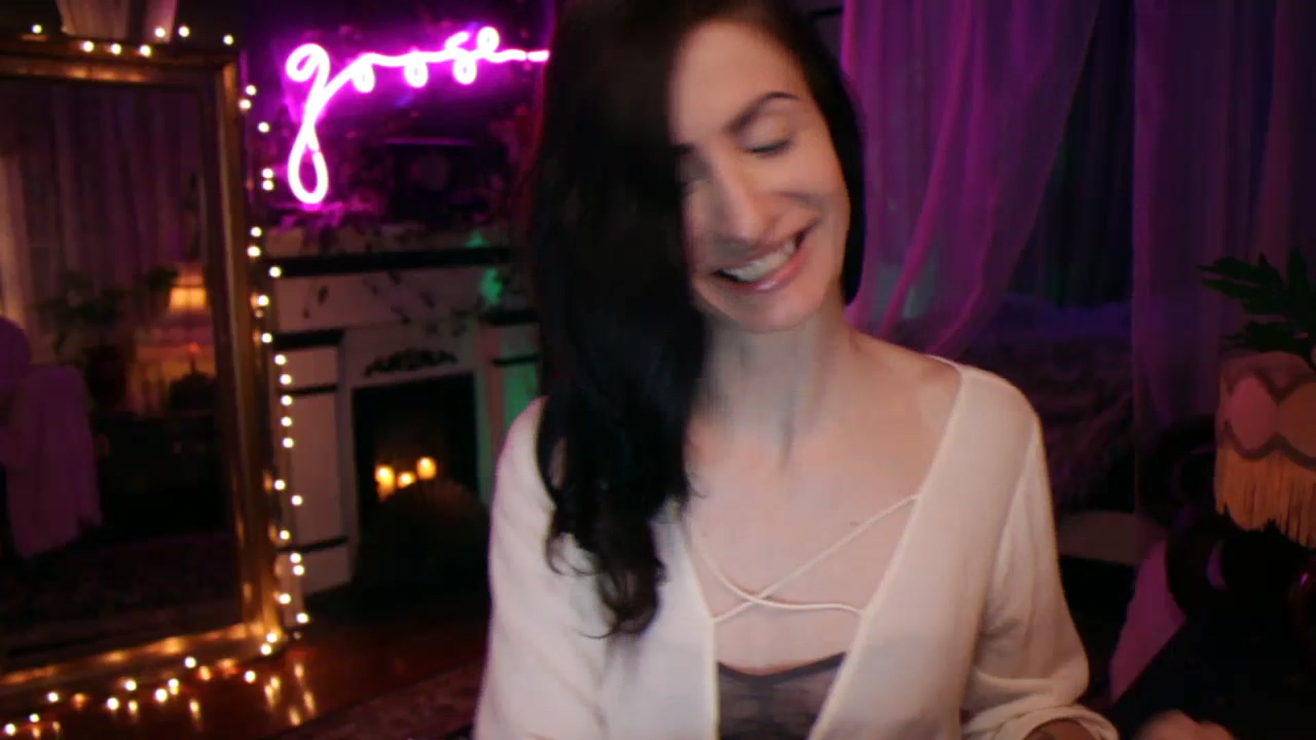 Gallery image thumbnail from Lucy_Goose's myfreecams stream on, 07/01/2023, 04:14 image 20 of 20
