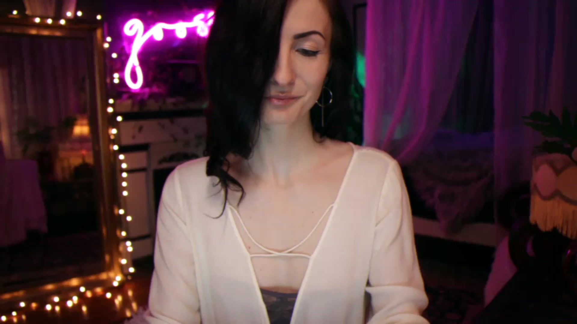 Gallery image thumbnail from Lucy_Goose's myfreecams stream on, 07/01/2023, 04:14 image 9 of 20