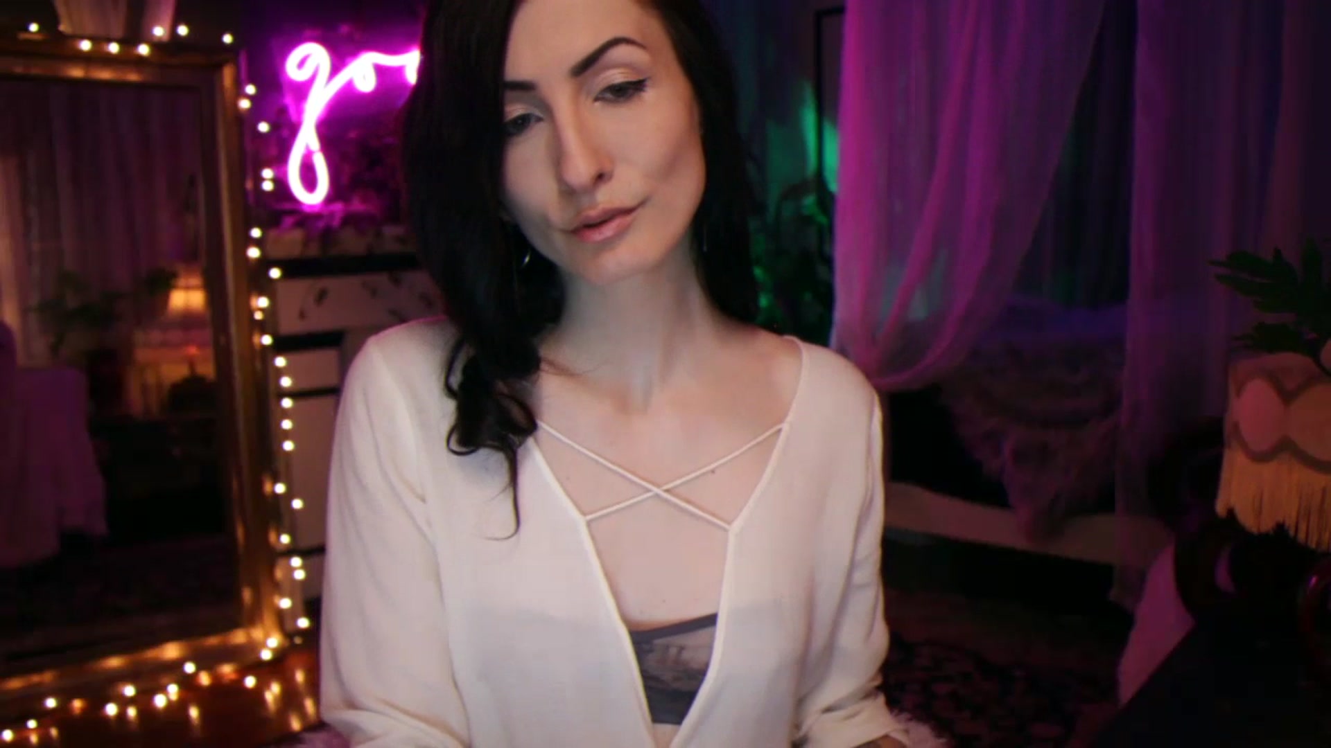 Gallery image thumbnail from Lucy_Goose's myfreecams stream on, 07/01/2023, 04:14 image 4 of 20
