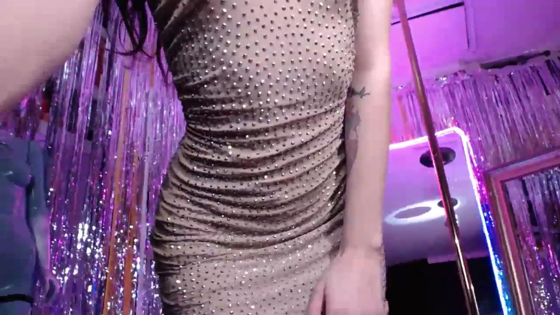 Gallery image thumbnail from Lucy_Goose's myfreecams stream on, 11/12/2023, 07:30 image 7 of 20