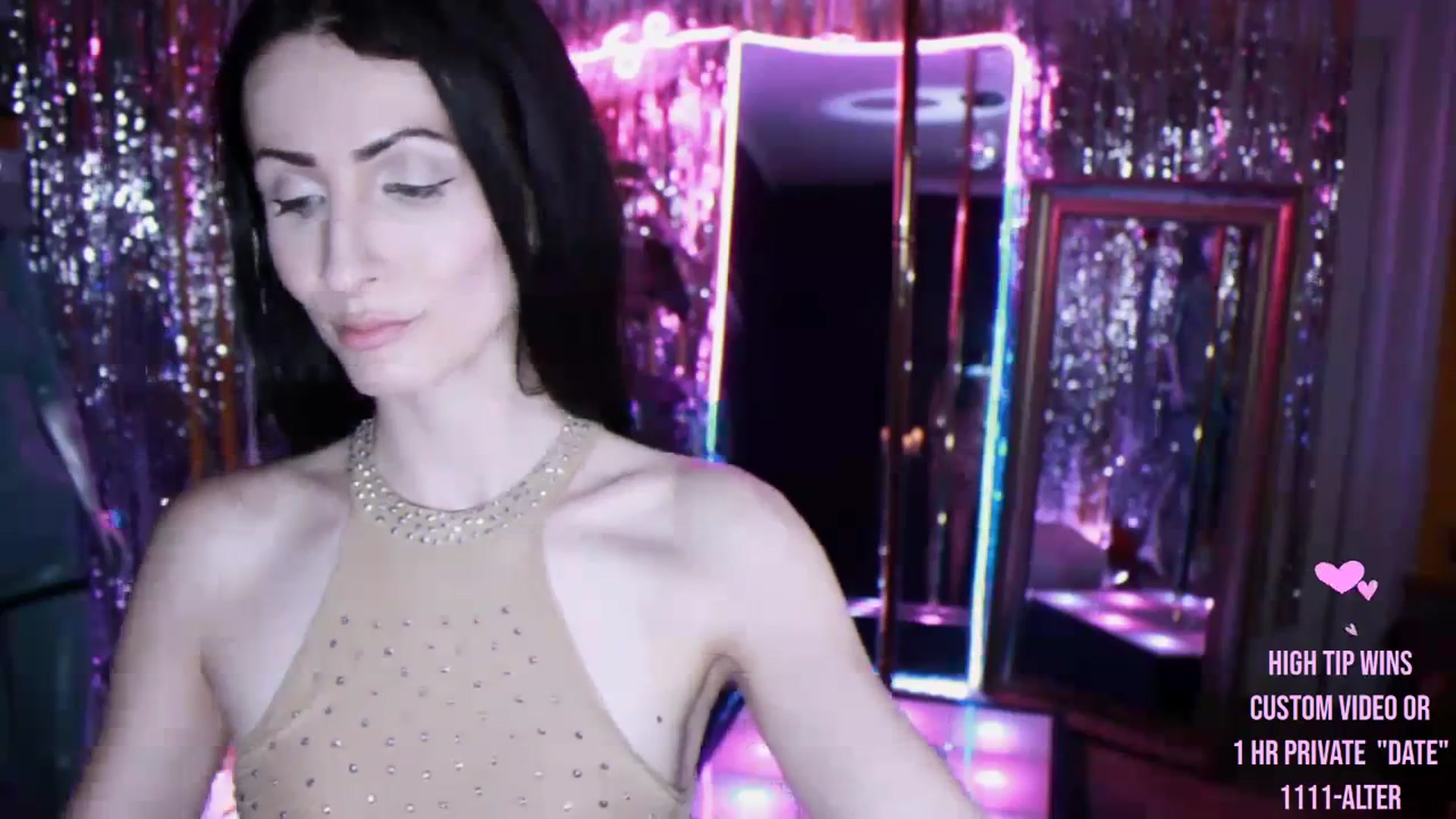Gallery image thumbnail from Lucy_Goose's myfreecams stream on, 11/12/2023, 07:30 image 10 of 20