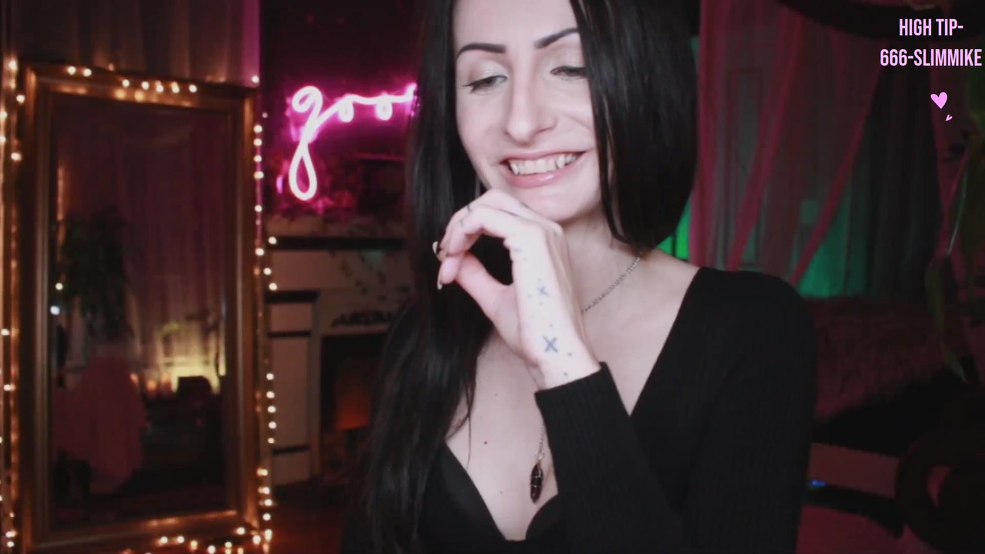 Gallery image thumbnail from Lucy_Goose's myfreecams stream on, 12/23/2023, 06:33 image 13 of 20