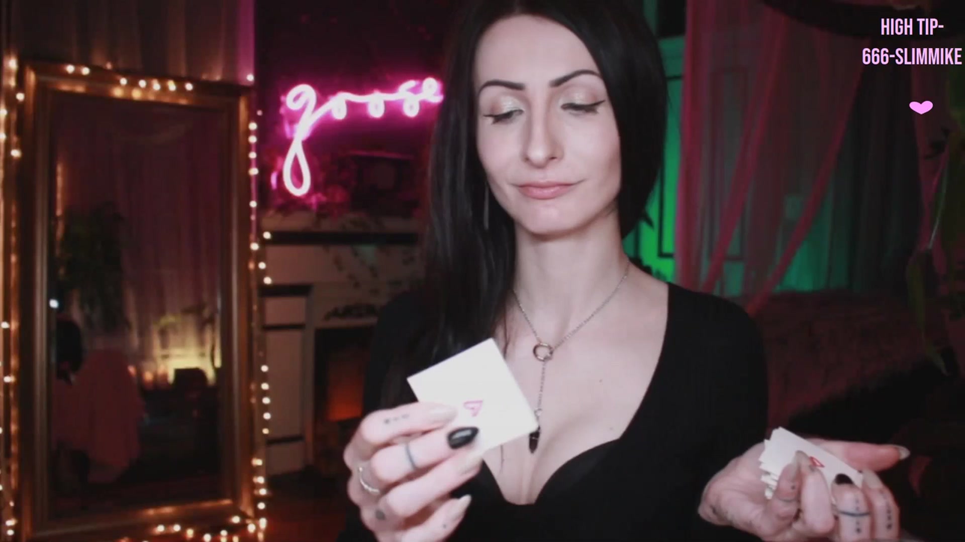 Gallery image thumbnail from Lucy_Goose's myfreecams stream on, 12/23/2023, 06:33 image 12 of 20