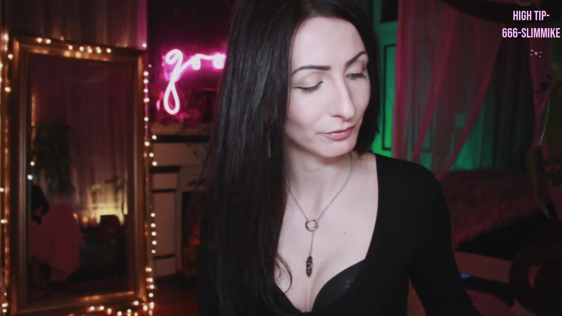 Gallery image thumbnail from Lucy_Goose's myfreecams stream on, 12/23/2023, 06:33 image 11 of 20