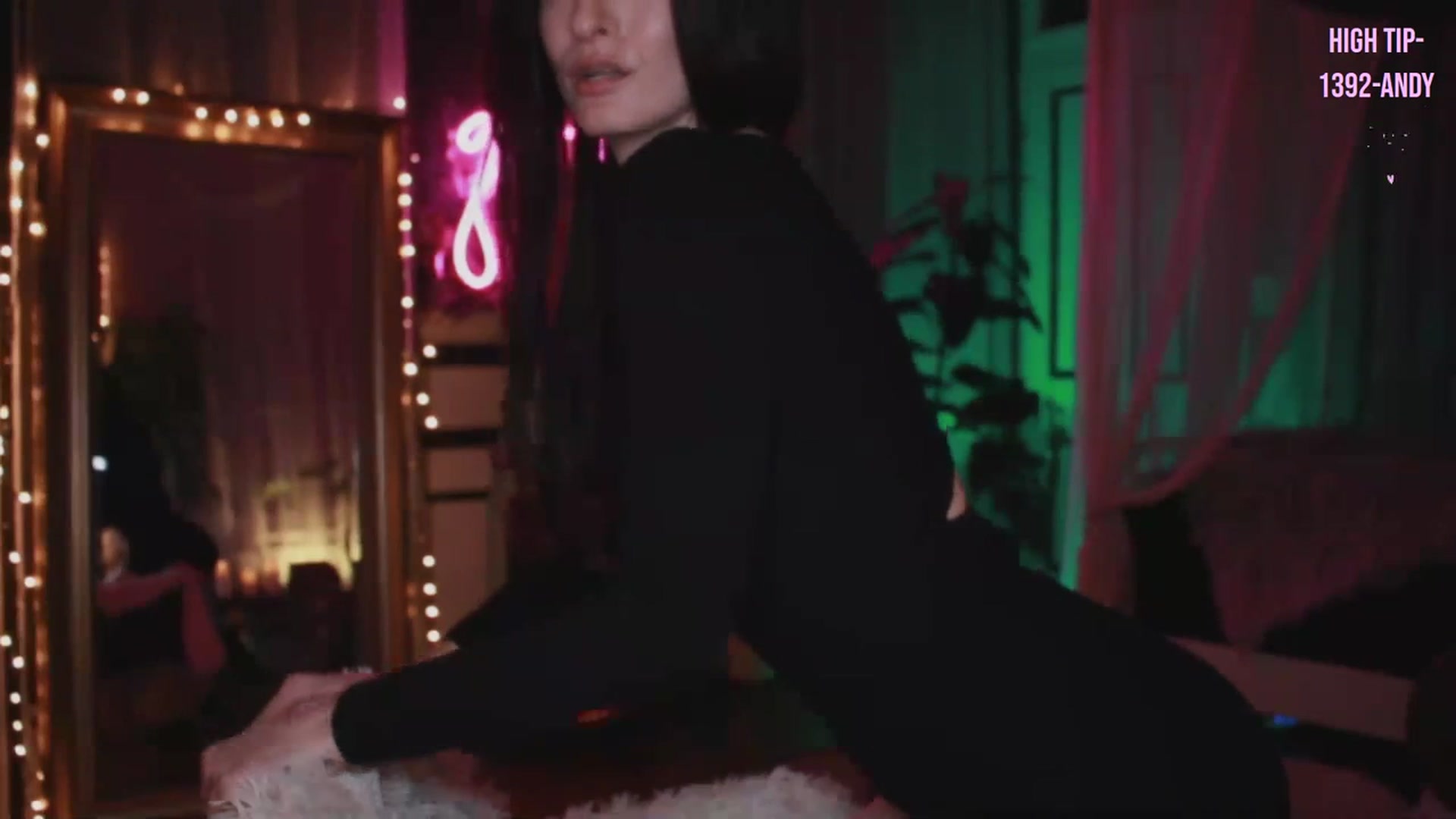 Gallery image thumbnail from Lucy_Goose's myfreecams stream on, 12/23/2023, 06:33 image 17 of 20