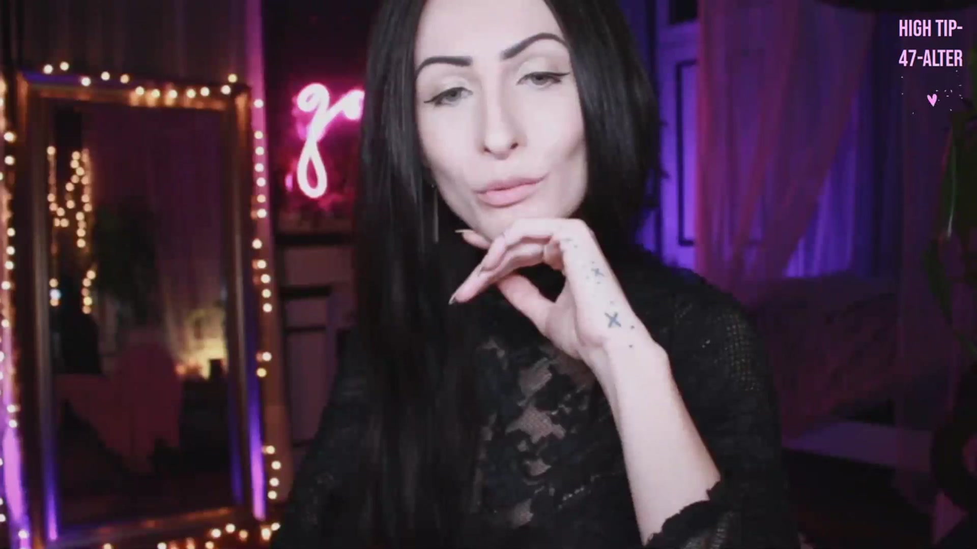 Gallery image thumbnail from Lucy_Goose's myfreecams stream on, 12/30/2023, 04:16 image 5 of 20