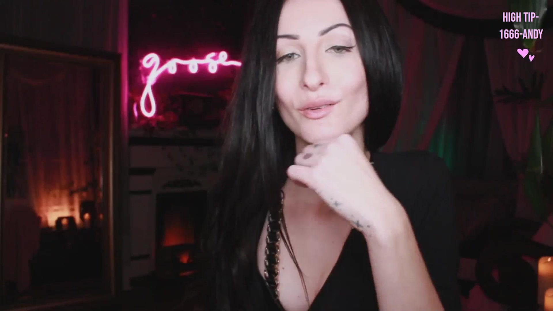 Gallery image thumbnail from Lucy_Goose's myfreecams stream on, 02/03/2024, 05:09 image 12 of 20