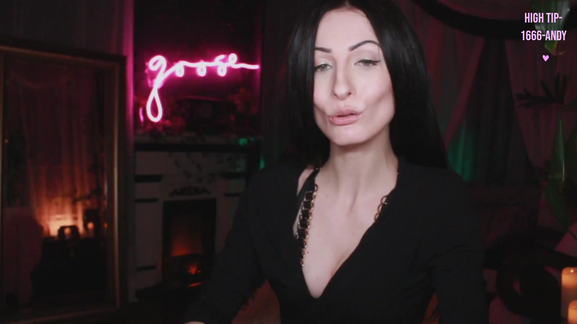 Gallery image thumbnail from Lucy_Goose's myfreecams stream on, 02/03/2024, 05:09 image 7 of 20