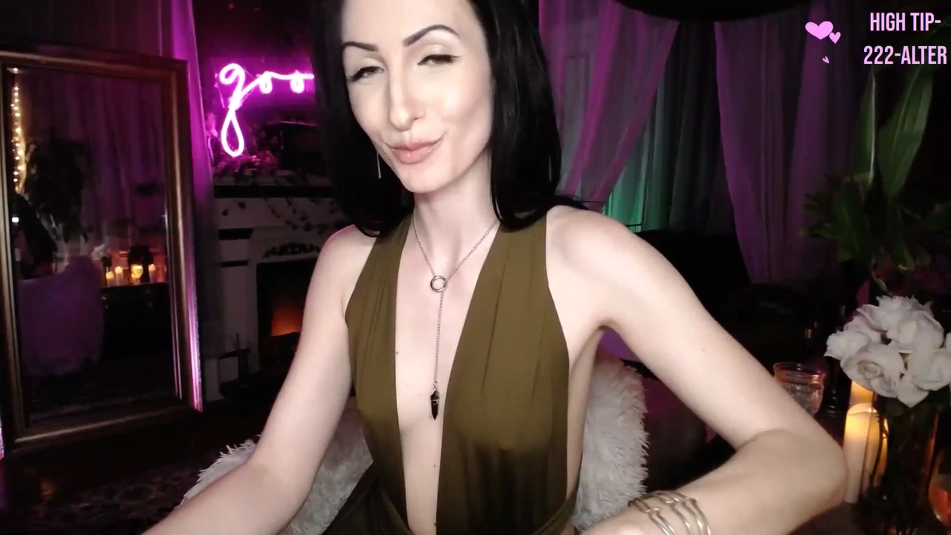 Gallery image thumbnail from Lucy_Goose's myfreecams stream on, 05/04/2024, 05:07 image 5 of 20