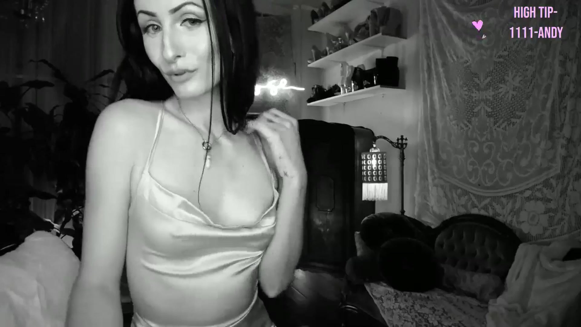 Gallery image thumbnail from Lucy_Goose's myfreecams stream on, 05/25/2024, 06:22 image 15 of 20