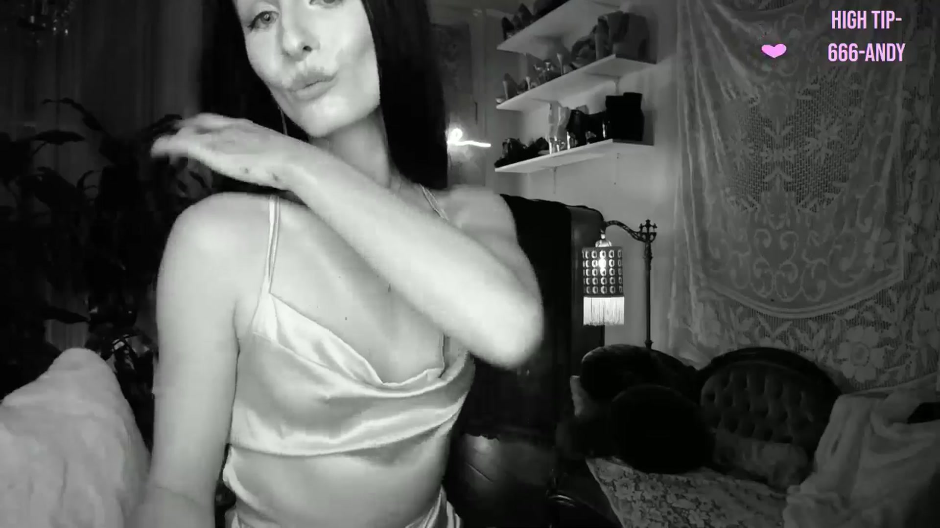 Gallery image thumbnail from Lucy_Goose's myfreecams stream on, 05/25/2024, 06:22 image 4 of 20