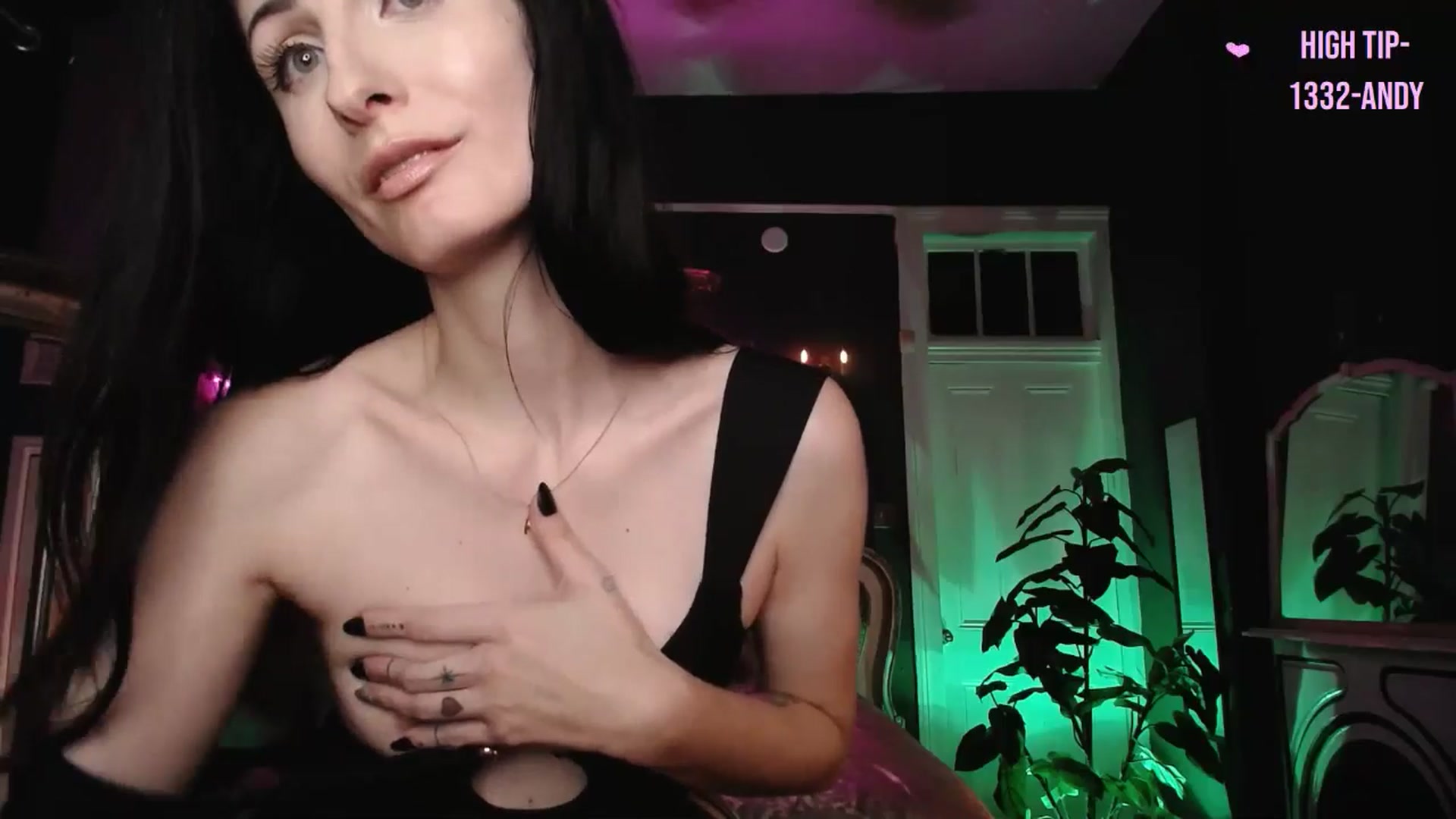 Gallery image thumbnail from Lucy_Goose's myfreecams stream on, 06/29/2024, 10:32 image 10 of 20