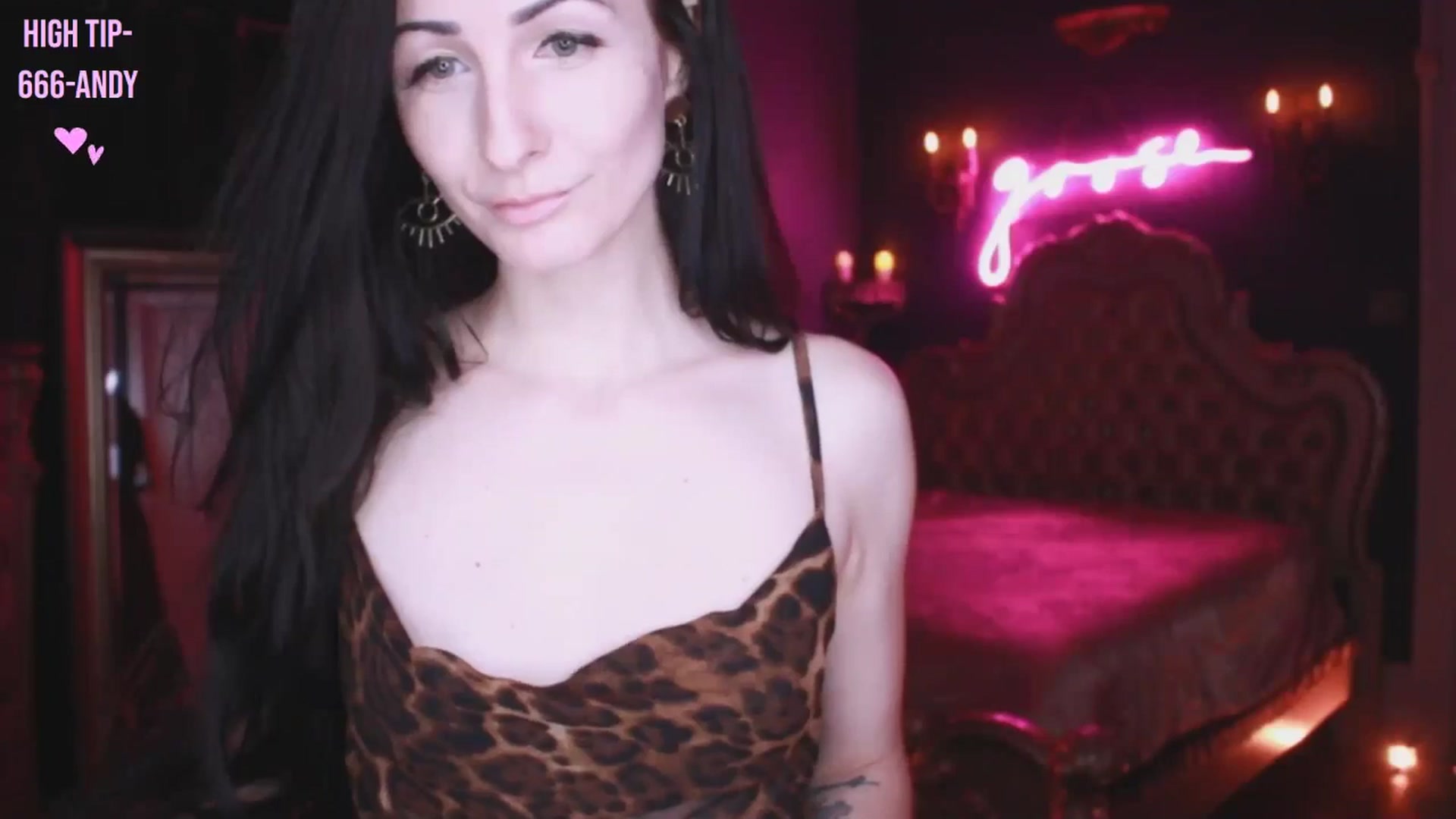 Gallery image thumbnail from Lucy_Goose's myfreecams stream on, 09/14/2024, 02:50 image 19 of 20