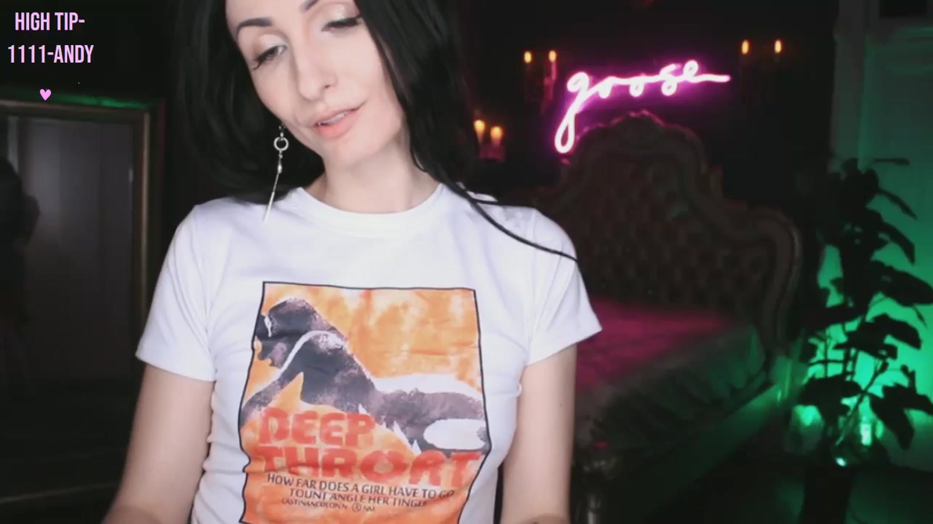 Gallery image thumbnail from Lucy_Goose's myfreecams stream on, 09/21/2024, 07:46 image 1 of 20