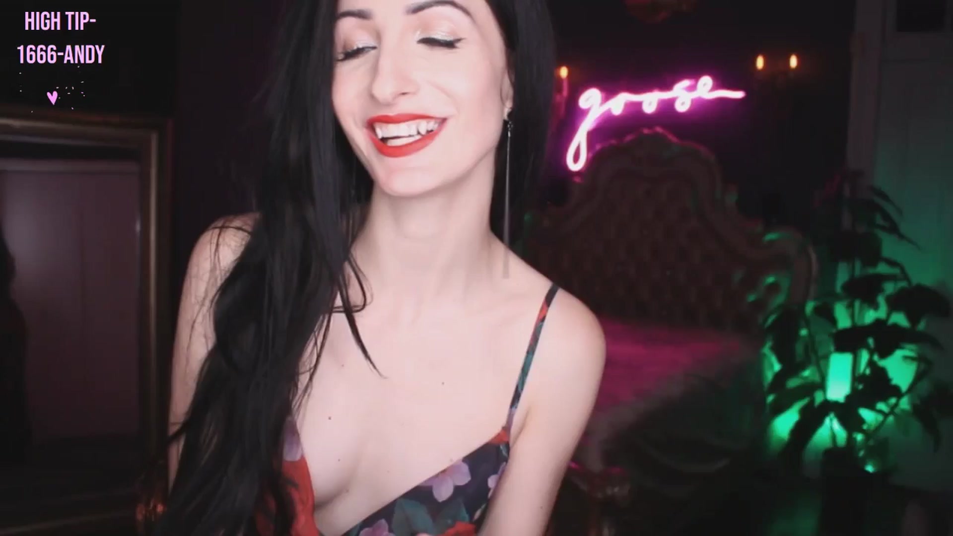 Gallery image thumbnail from Lucy_Goose's myfreecams stream on, 09/28/2024, 06:07 image 15 of 20