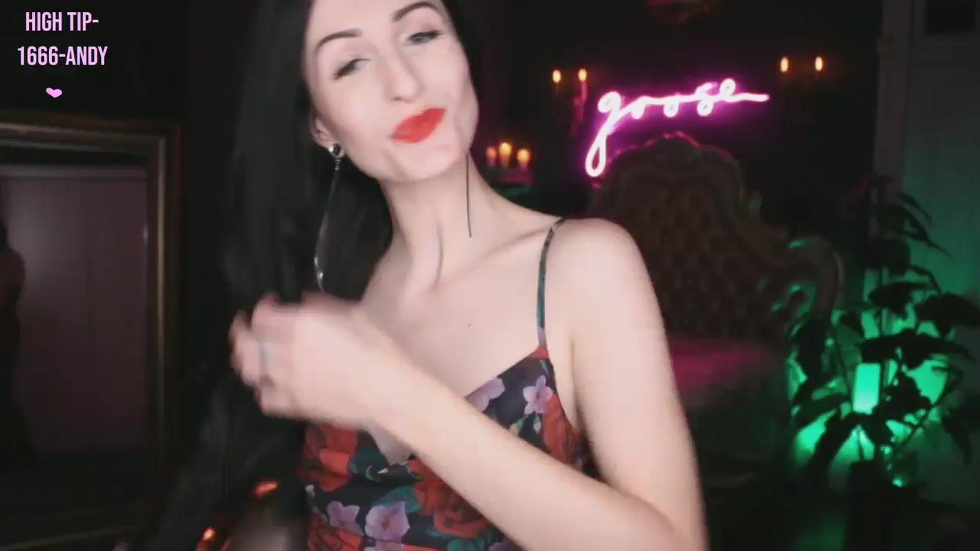 Gallery image thumbnail from Lucy_Goose's myfreecams stream on, 09/28/2024, 06:07 image 13 of 20