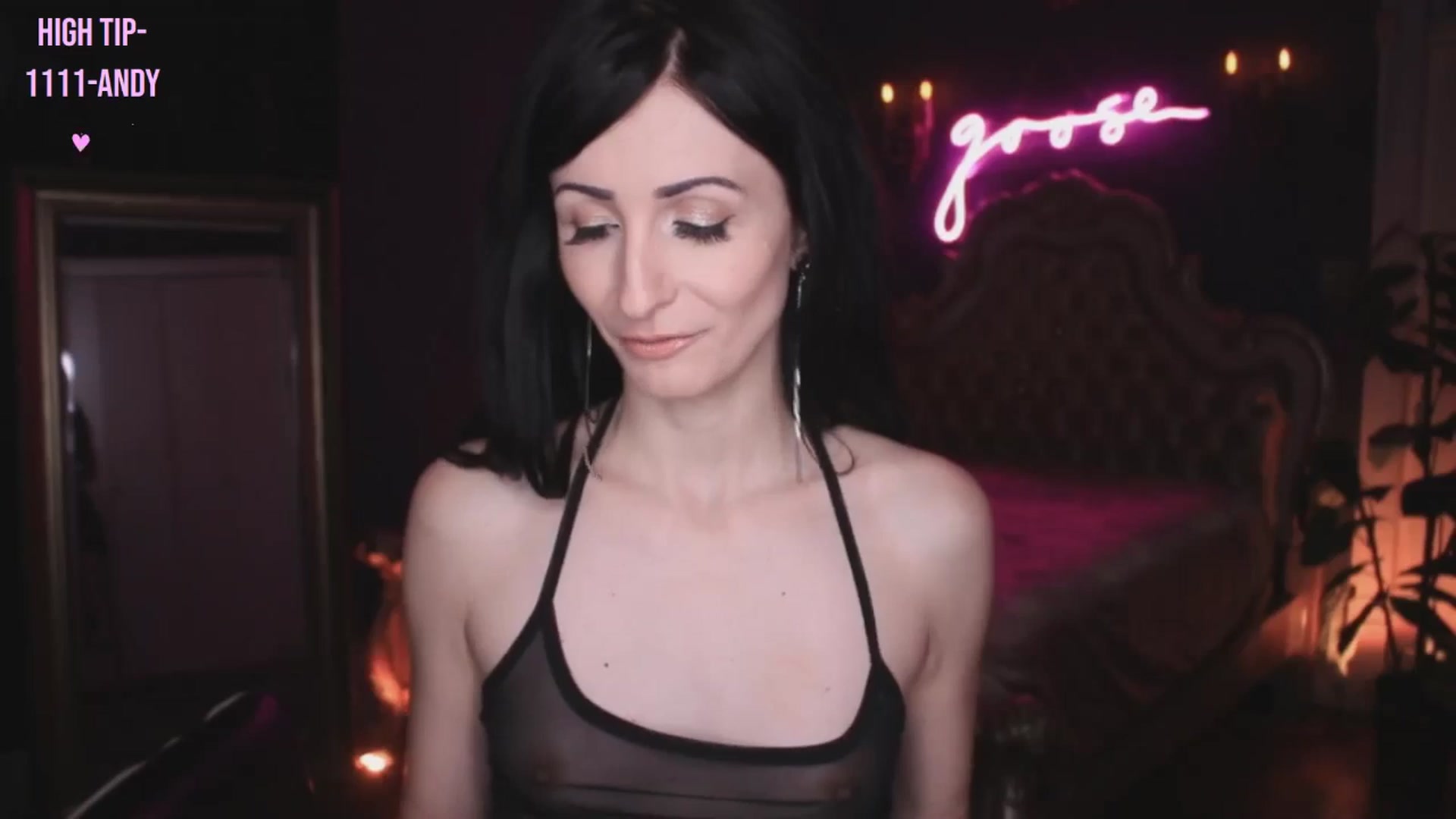 Gallery image thumbnail from Lucy_Goose's myfreecams stream on, 10/05/2024, 04:46 image 8 of 20