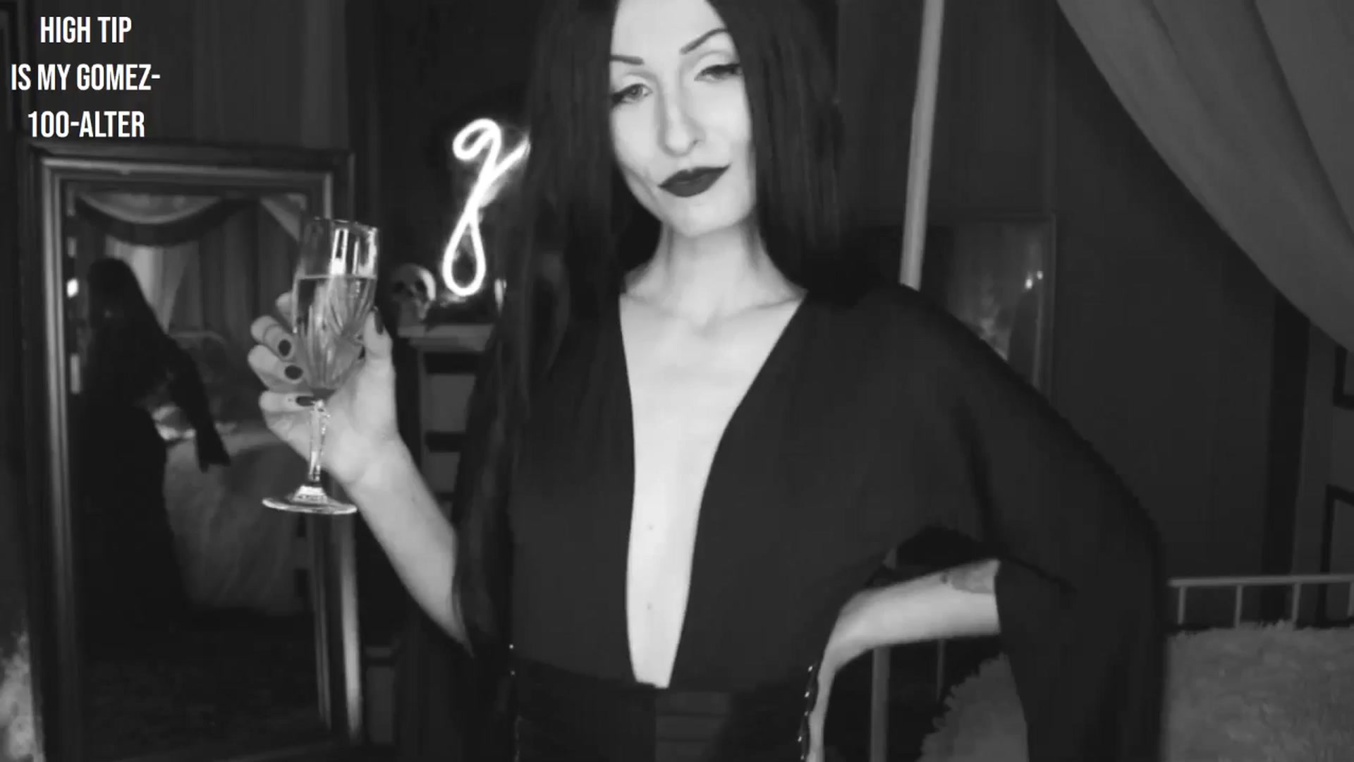 Gallery image thumbnail from Lucy_Goose's myfreecams stream on, 10/19/2024, 05:35 image 11 of 20