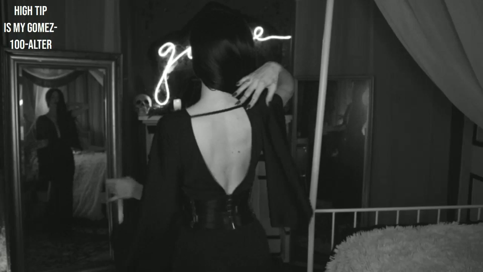 Gallery image thumbnail from Lucy_Goose's myfreecams stream on, 10/19/2024, 05:35 image 15 of 20
