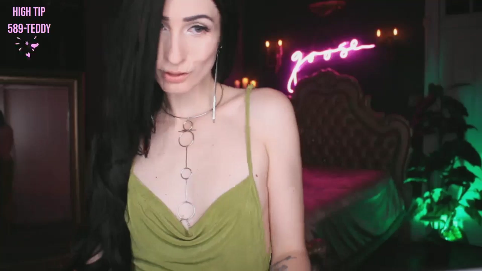Gallery image thumbnail from Lucy_Goose's myfreecams stream on, 11/02/2024, 05:21 image 16 of 20
