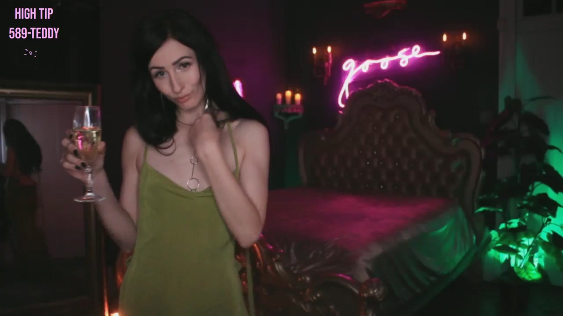 Gallery image thumbnail from Lucy_Goose's myfreecams stream on, 11/02/2024, 05:57 image 14 of 20