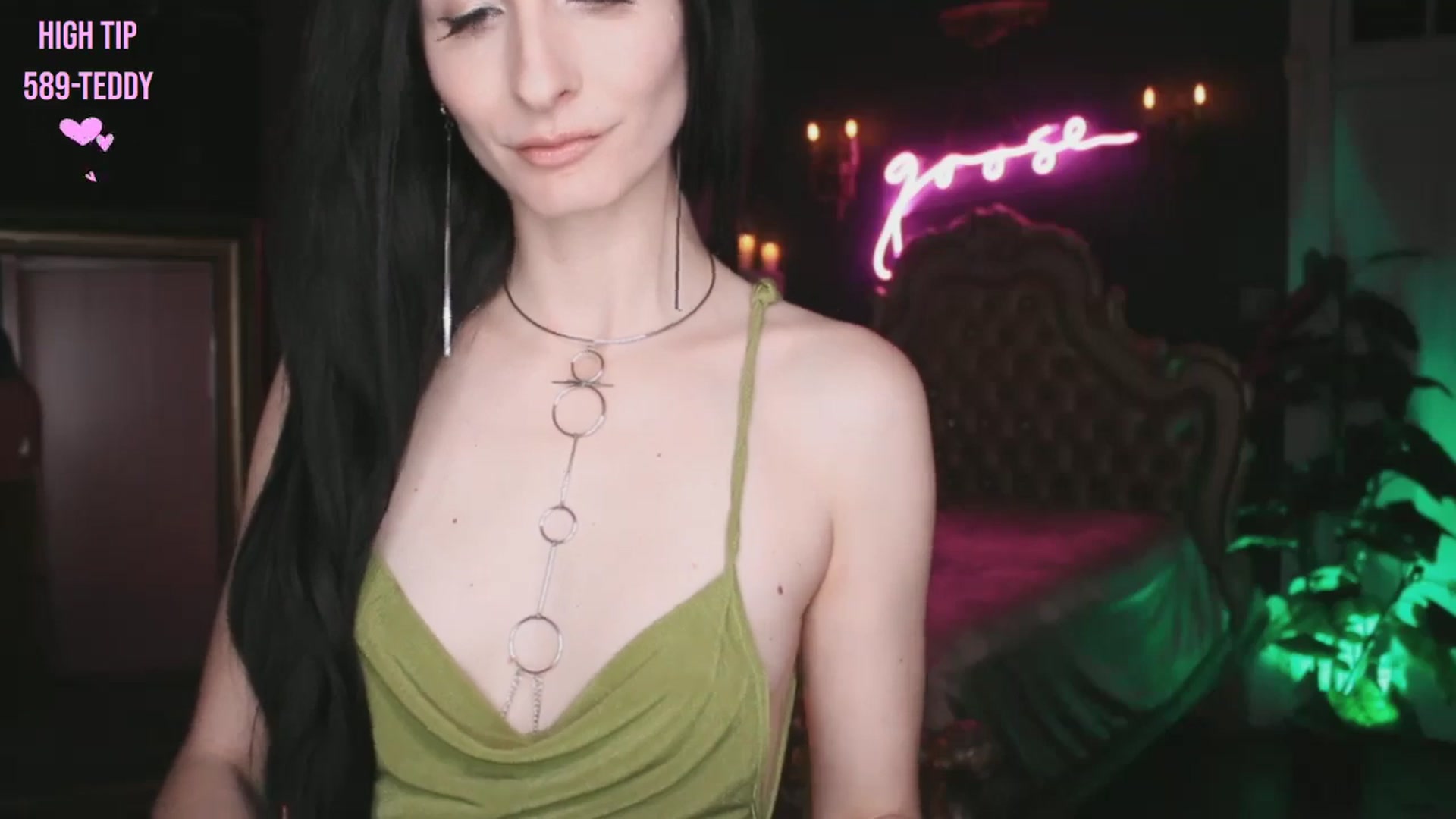 Gallery image thumbnail from Lucy_Goose's myfreecams stream on, 11/02/2024, 05:57 image 17 of 20